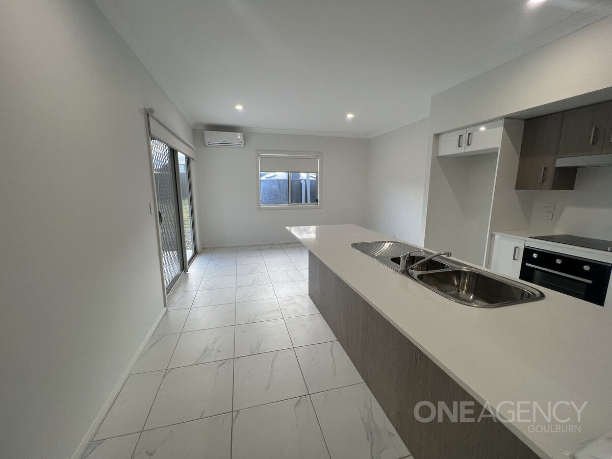 25 BONNEVILLE BOULEVARD, Goulburn NSW 2580 - Image 4