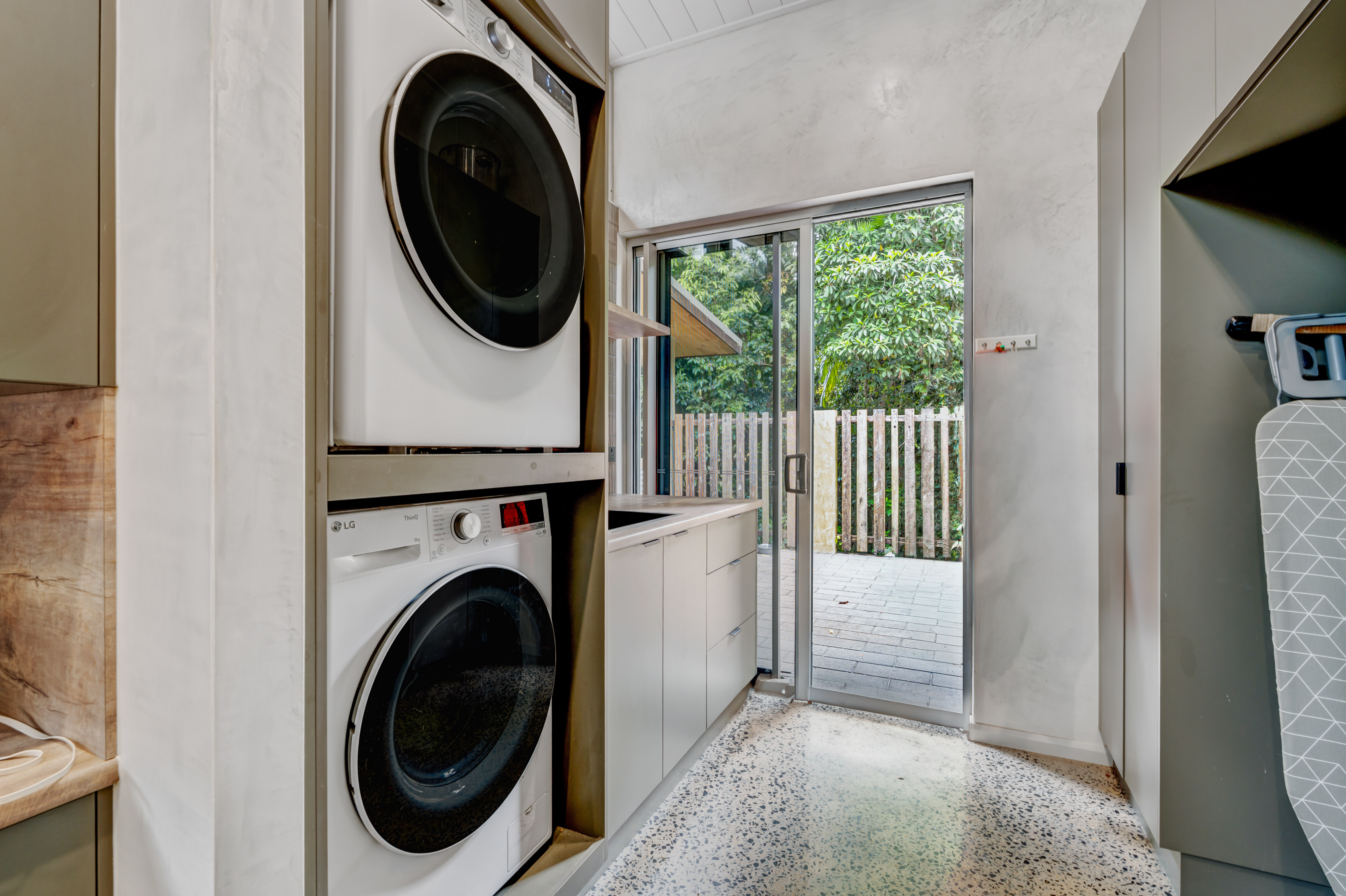 5-bedroom house at 19 Mission Circle, Wongaling Beach, Qld, 4852, Cassowary Coast, Queensland