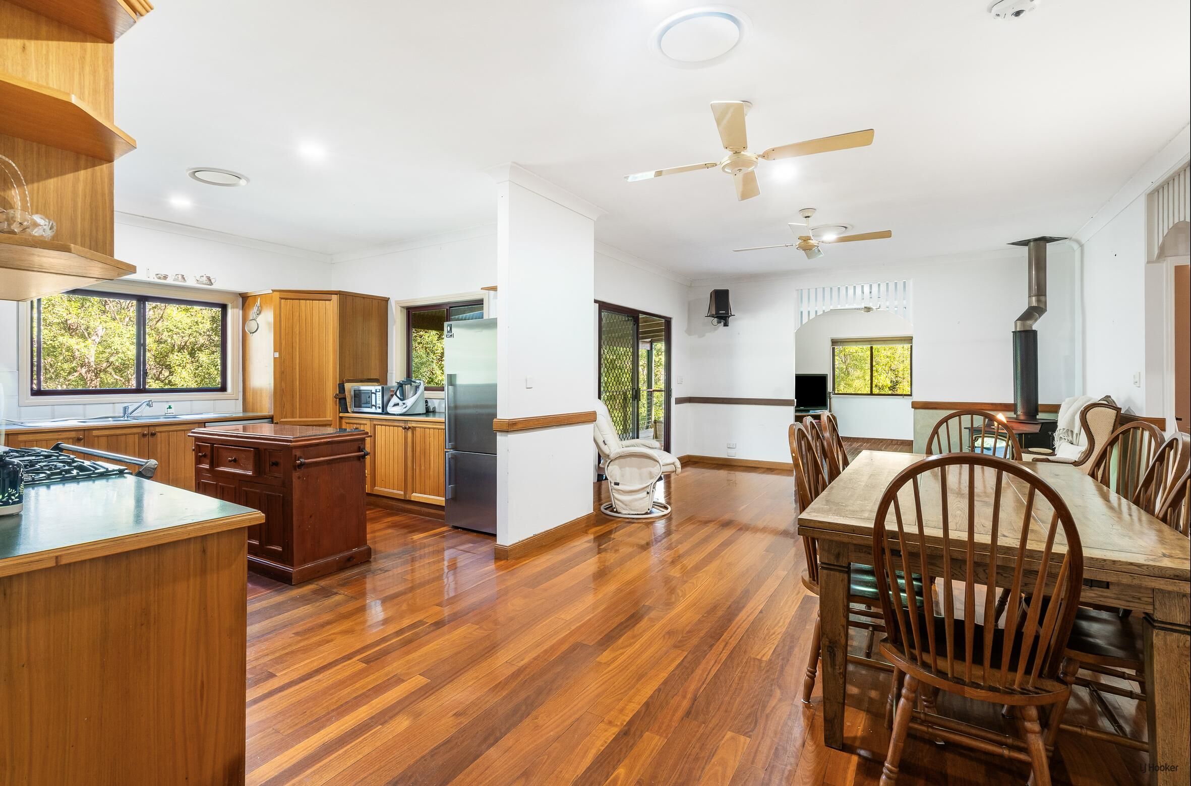 4-bedroom house at 11 KOOMBAHLA DRIVE, Tallebudgera QLD 4228, Gold Coast, Queensland
