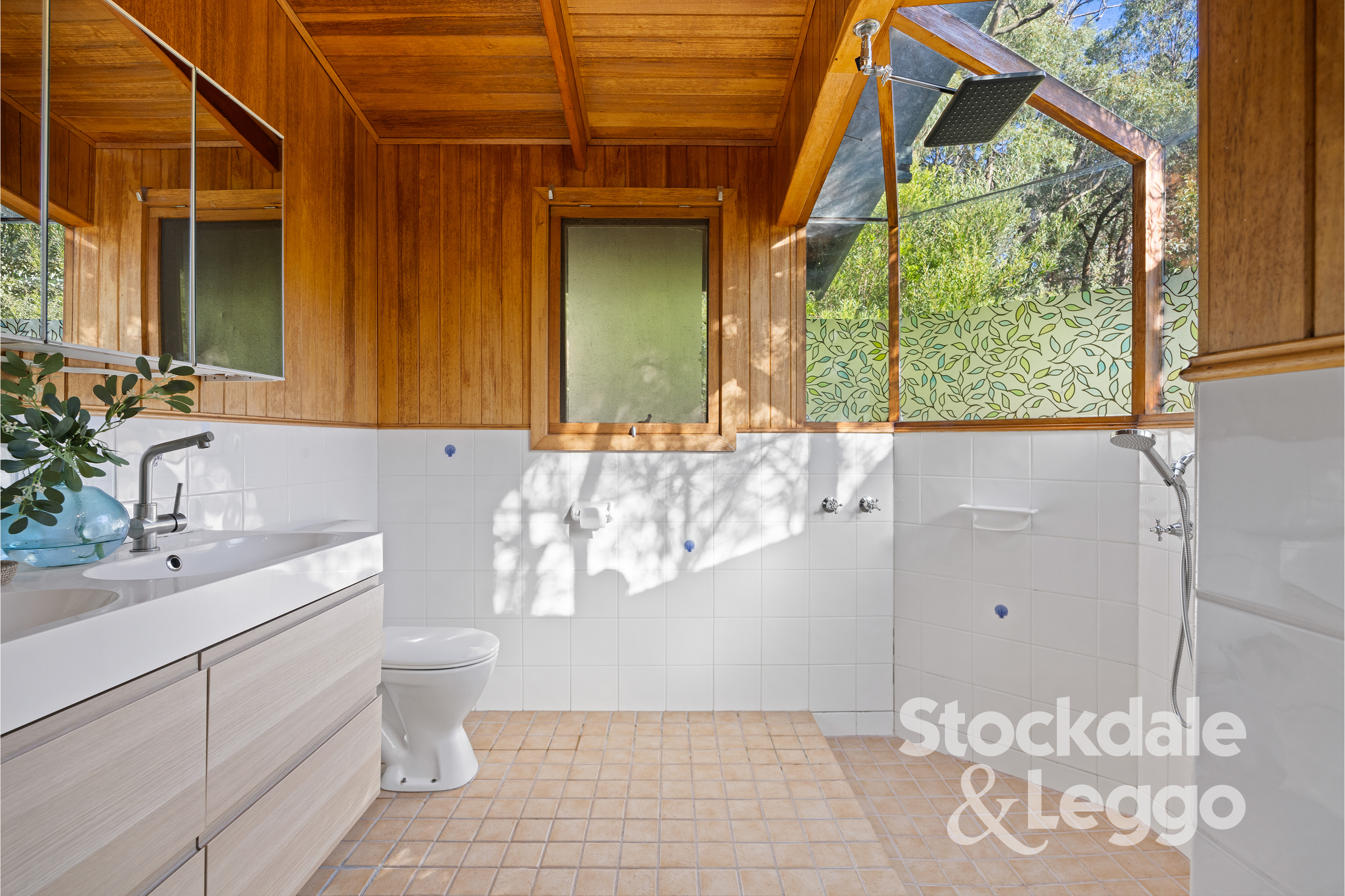 5-bedroom house at 500 DUNNS CREEK ROAD, Red Hill VIC 3937, Mornington Peninsula, Victoria