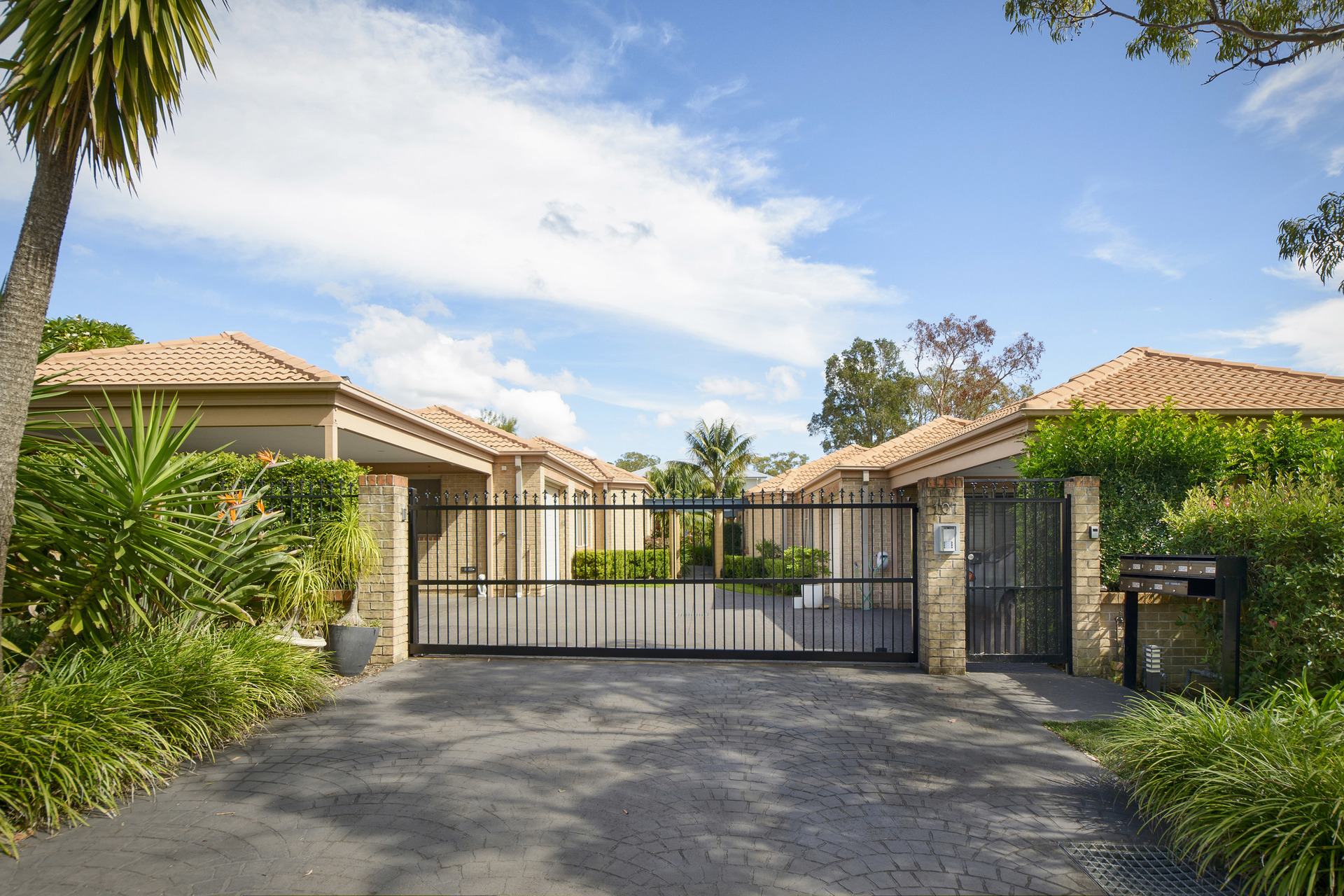 3/107 Gannons Road, Caringbah South, NSW 2229 - Image 1