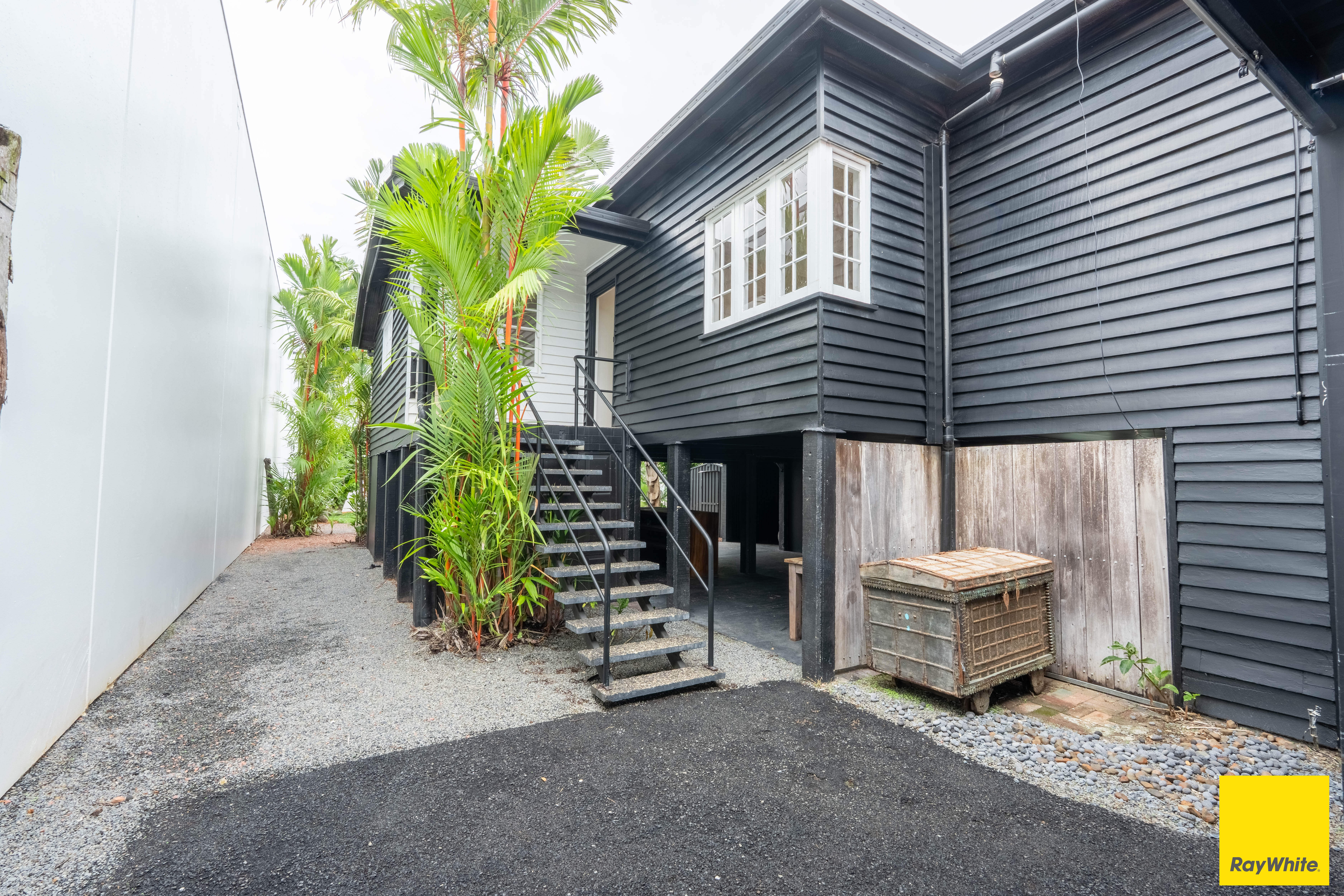 3-bedroom house at 404 Sheridan Street, Cairns North, QLD 4870, , Queensland