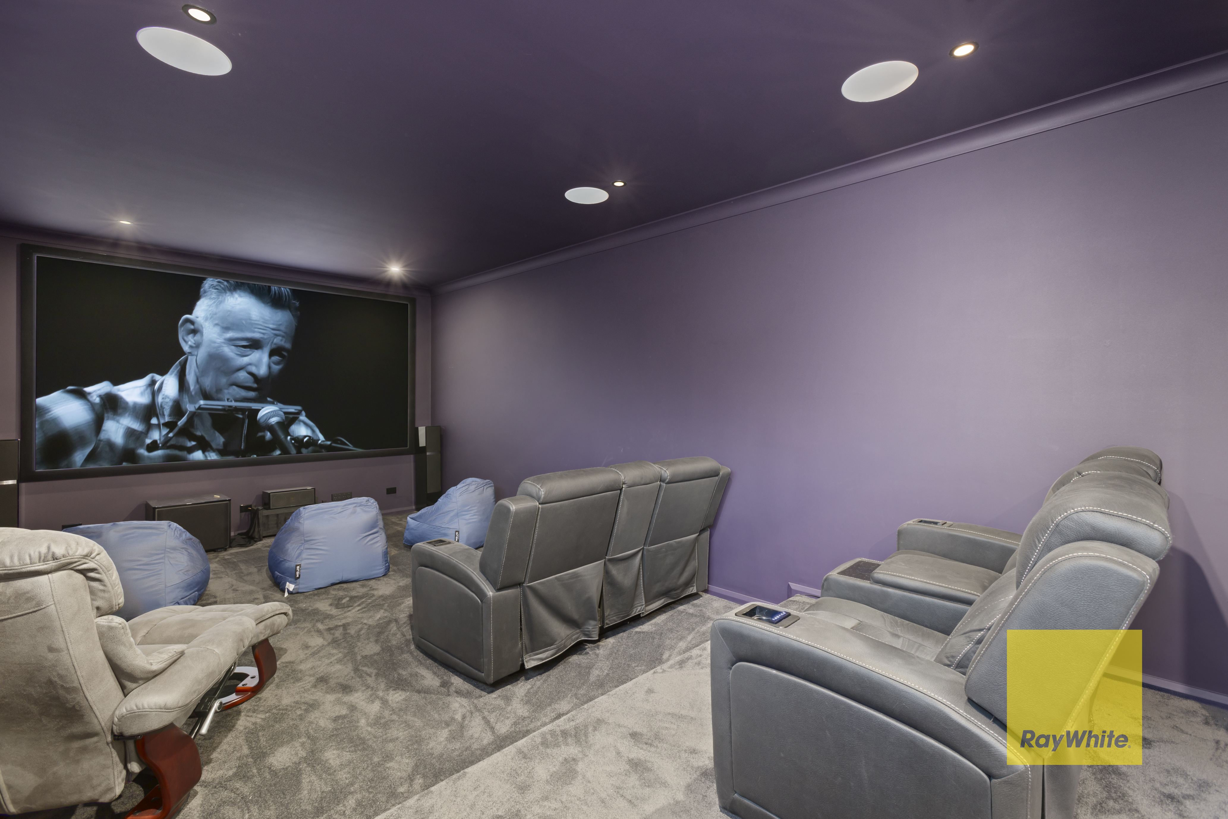 65 Oberon Drive, Belmont, VIC 3216 - Image 10