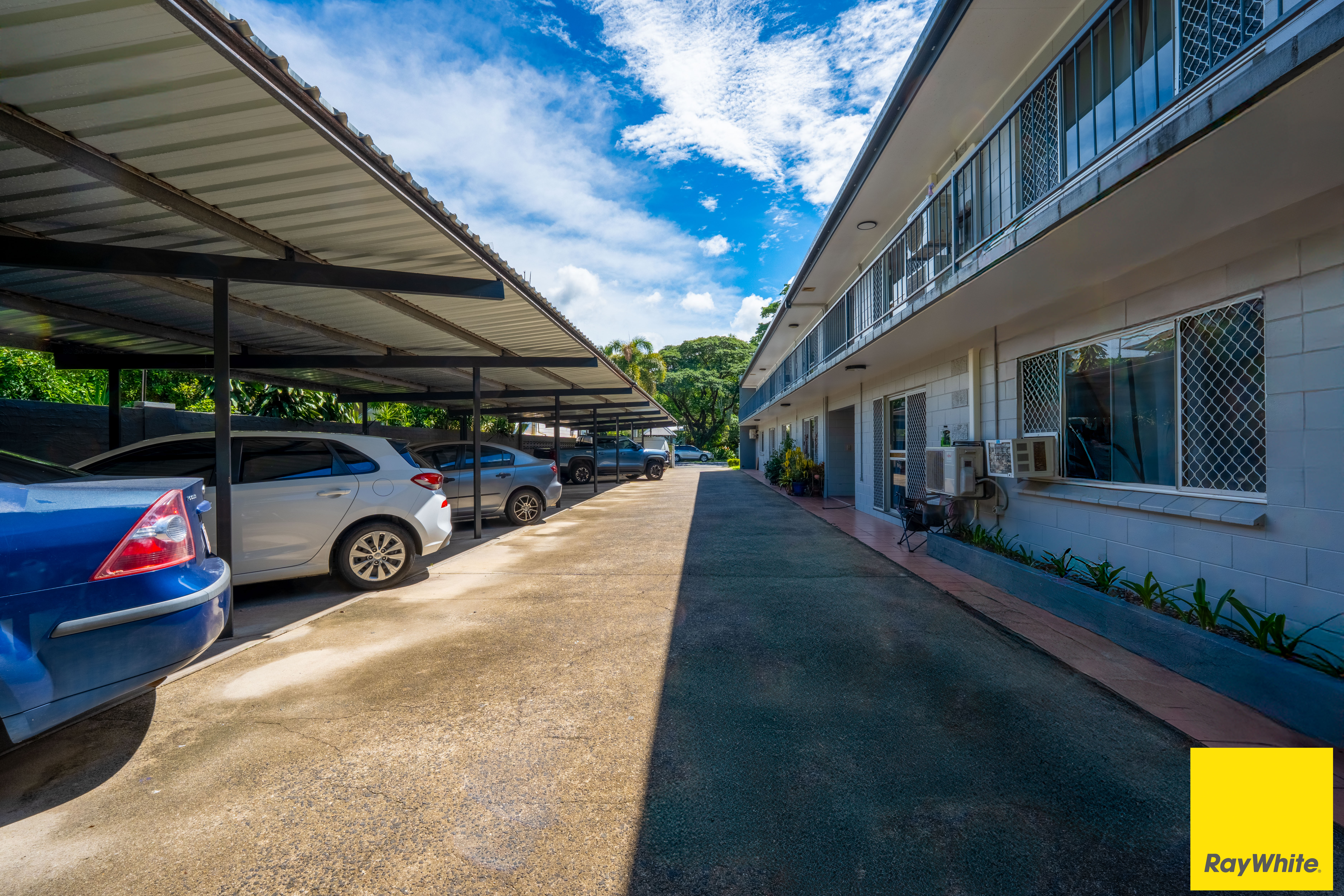 CAIRNS PREMIER LODGE 2 392 SEVERIN STREET, PARRAMATTA PARK QLD 4870 - Image 7