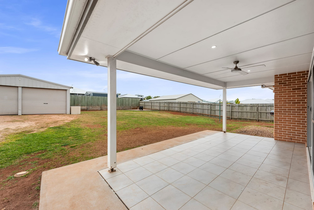 5-bedroom house at 11 Sportsman Drive, Kleinton, QLD 4352, Toowoomba, Queensland