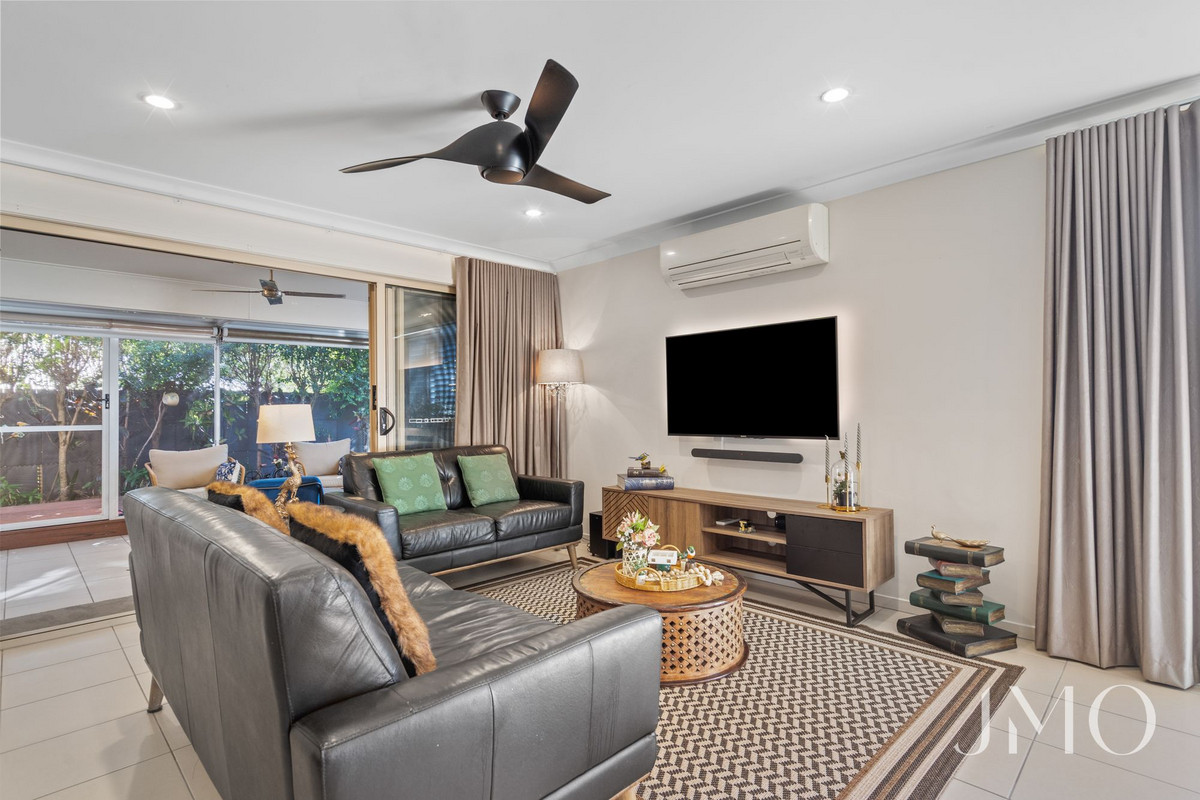 116 BROOKSIDE CIRCUIT, Ormeau QLD 4208 - Image 8