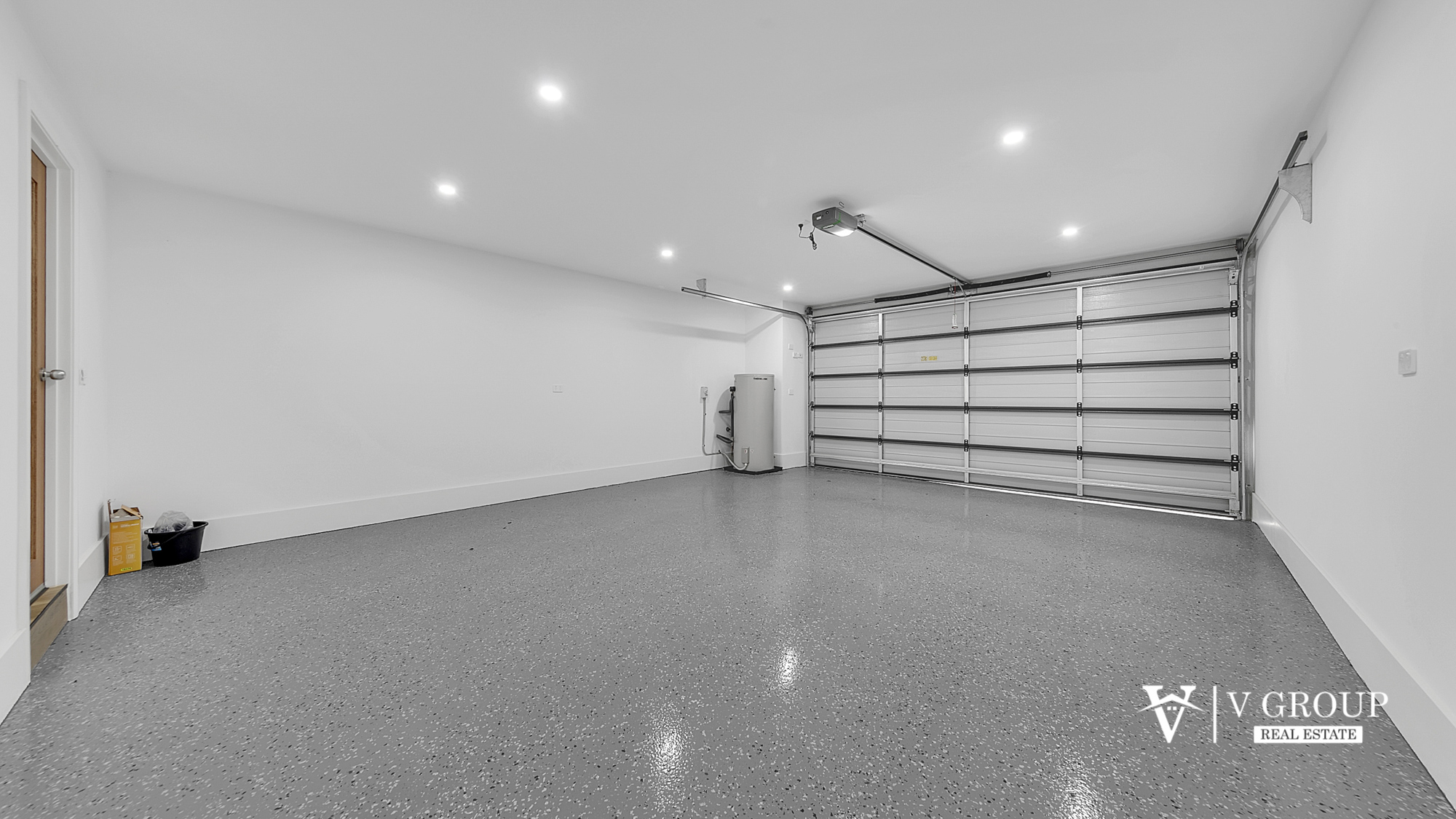 3-bedroom unit at 3/20 Featherpark Way, Craigieburn, VIC 3064, Hume, Victoria