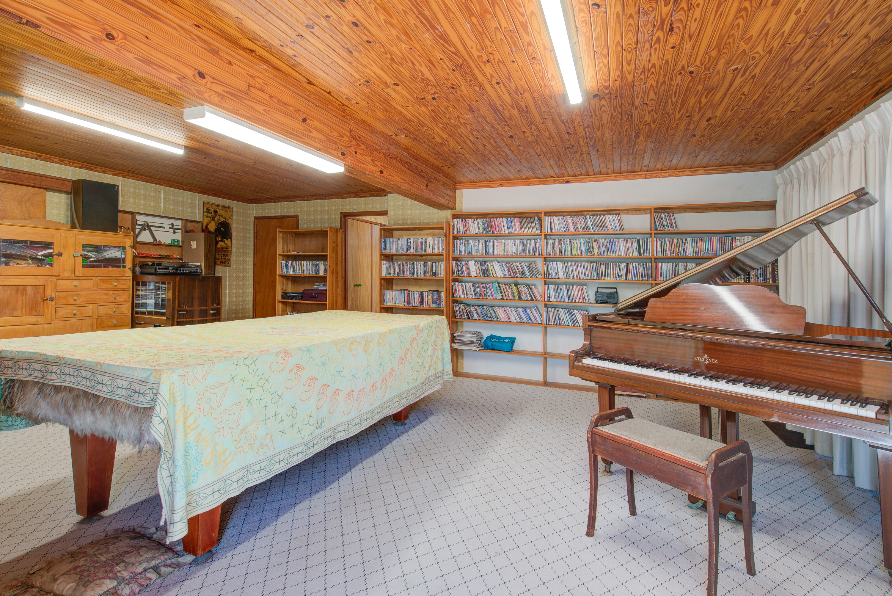 23 Faringdon Street, Robertson, QLD 4109 - Image 8