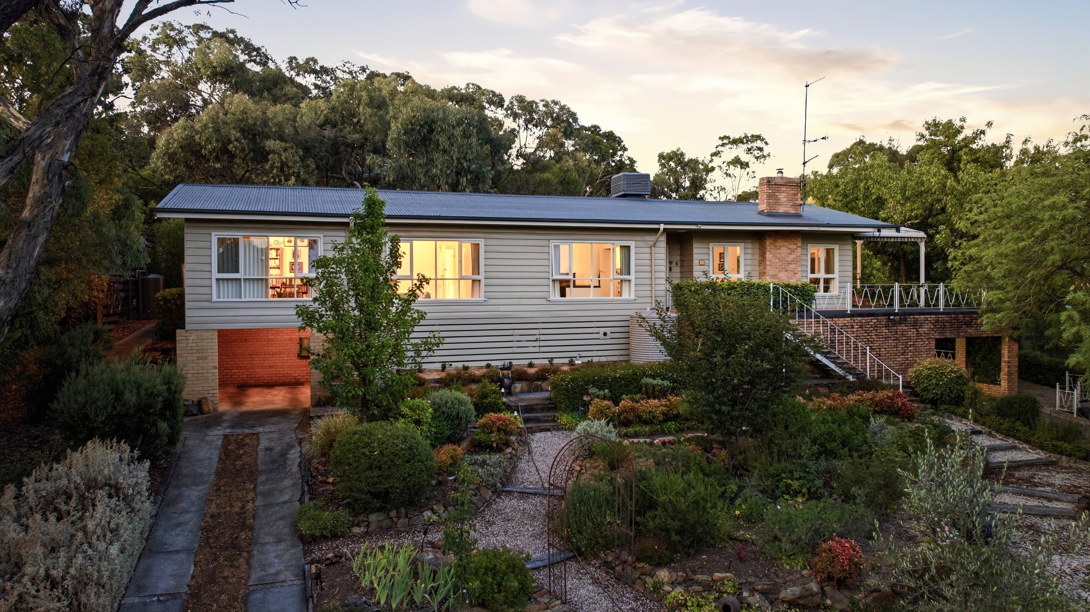 24 MILTON AVENUE, Spring Gully VIC 3550 - Image 4