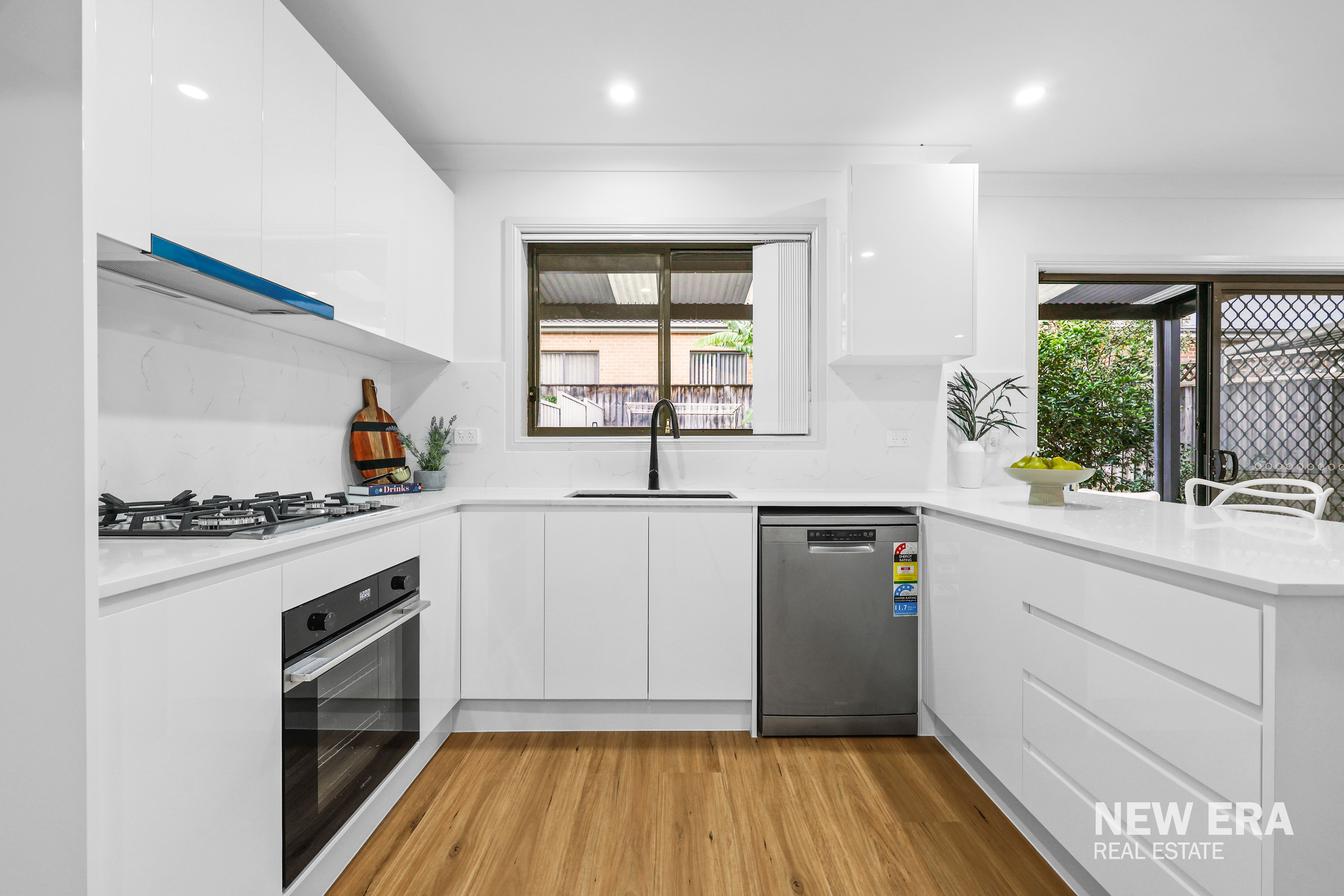 1/164A Targo Road, Girraween, NSW 2145 - Image 9