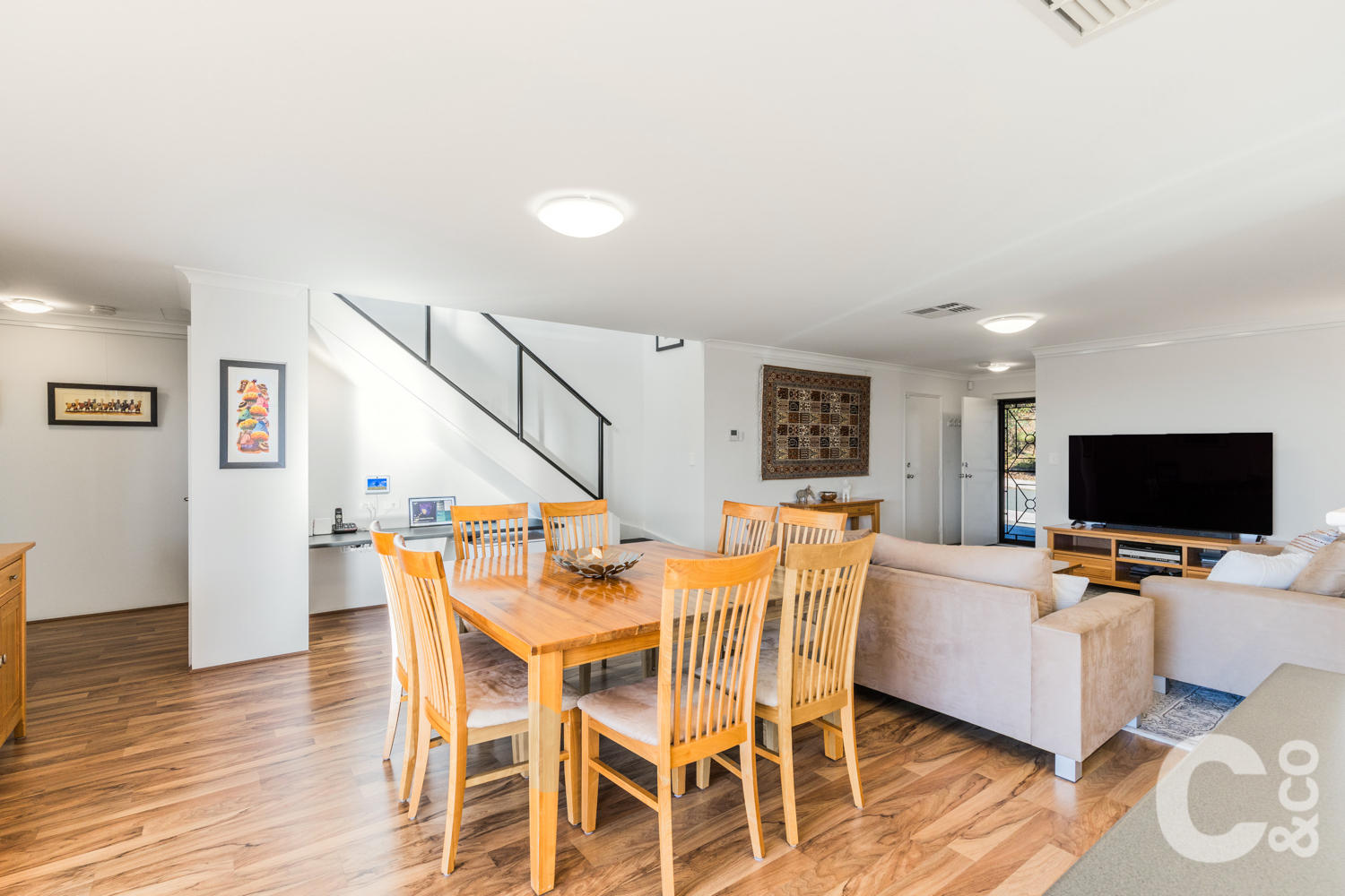 46 Pickering Avenue, Parmelia, WA 6167 - Image 9