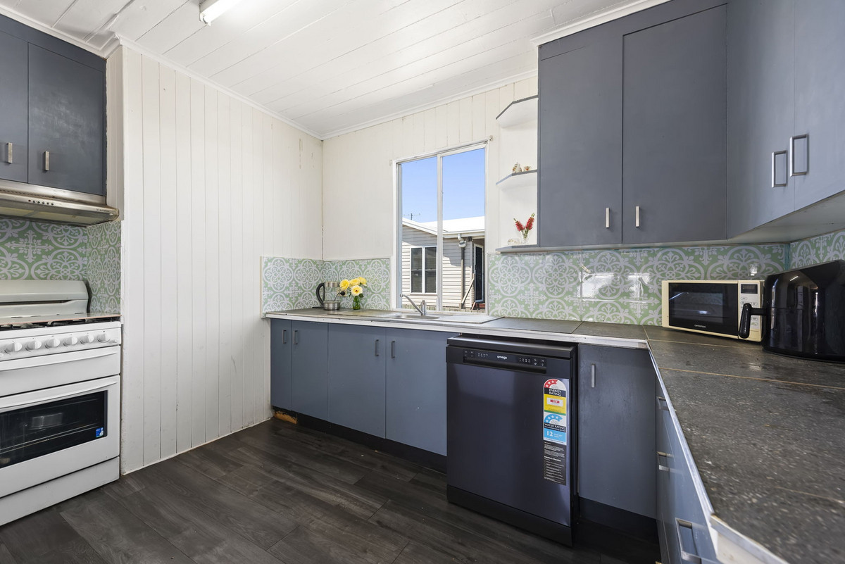 3-bedroom house at 62 Victoria Street, Clifton, QLD 4361, , Queensland