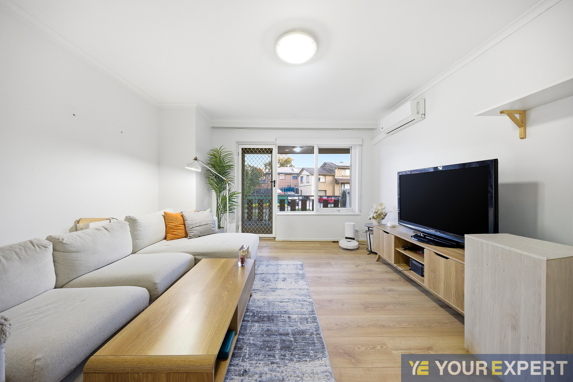 3-bedroom unit at 3 5 WEYMAR STREET, CHELTENHAM VIC 3192, , Victoria