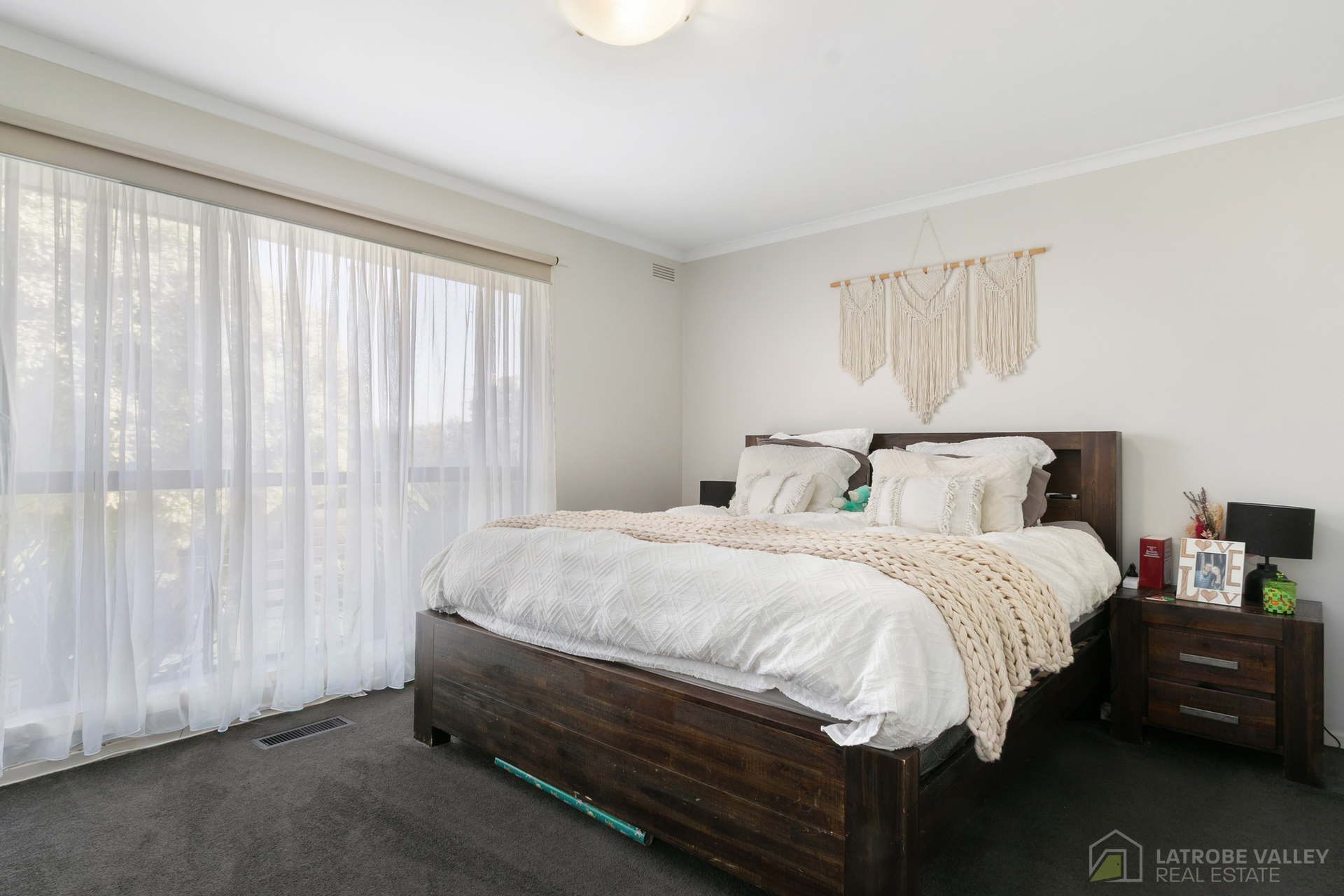 4-5 HELEN COURT, Moe VIC 3825 - Image 8