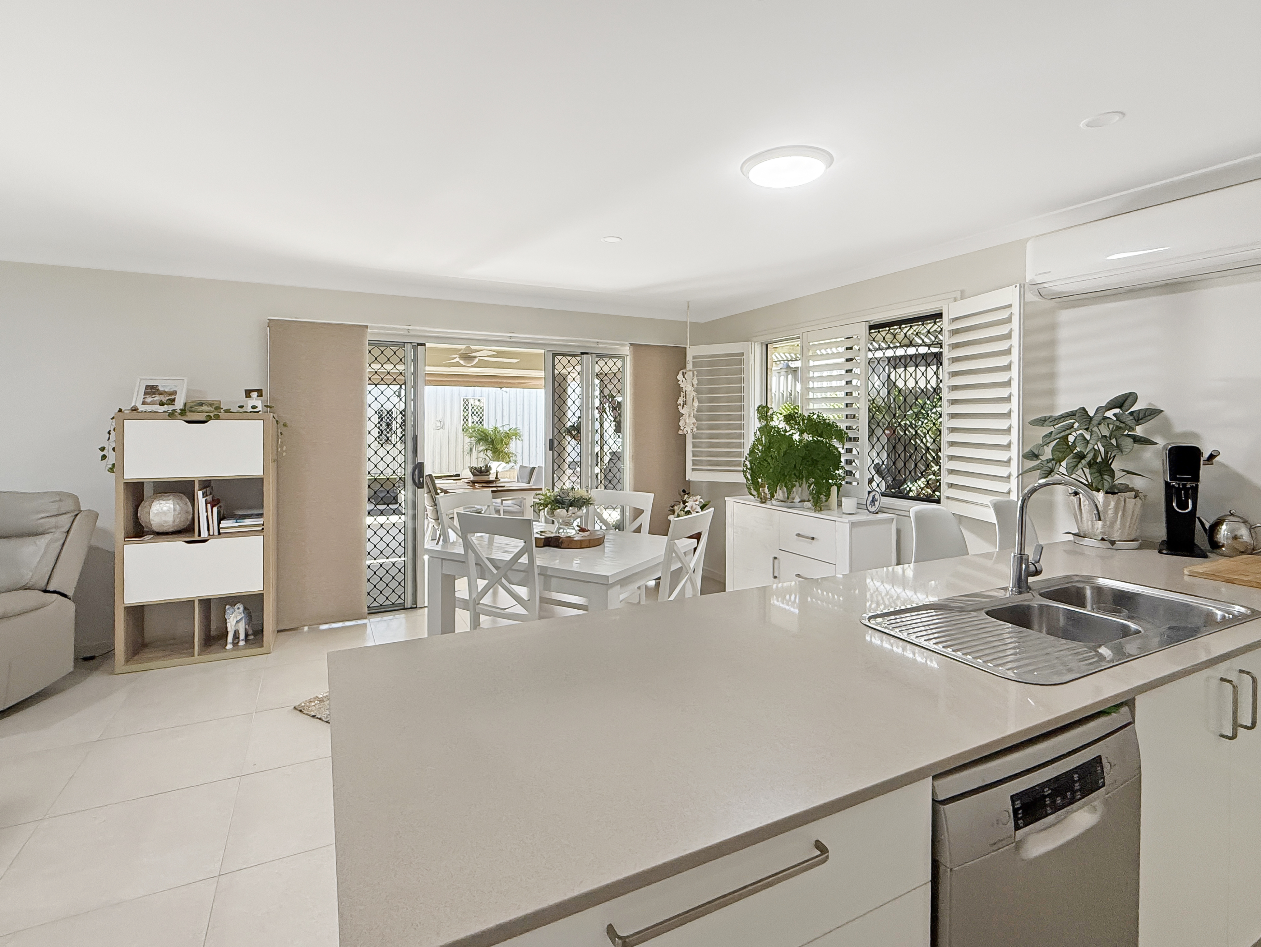 4 Rossington Drive, Urraween QLD 4655 - Image 5
