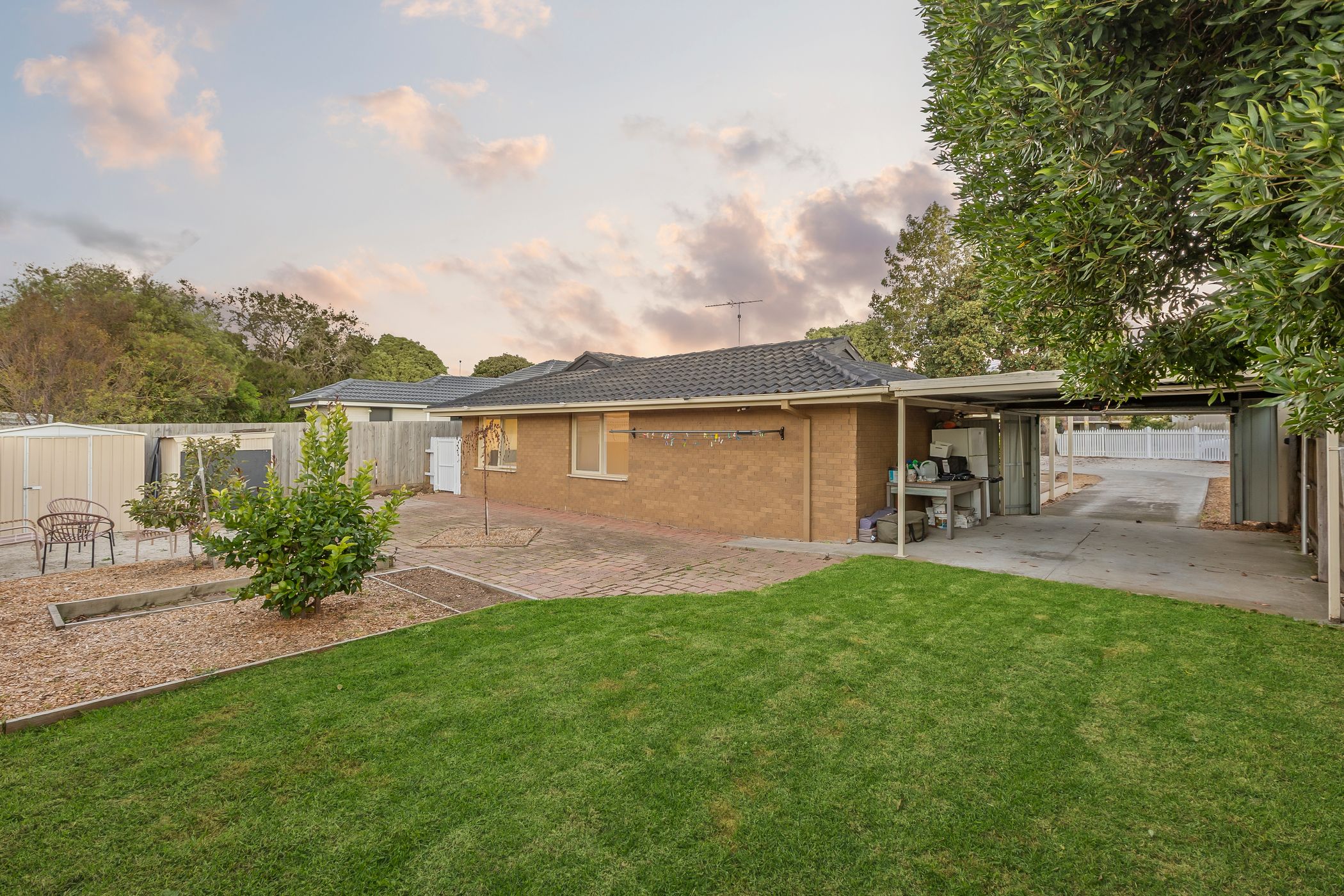 3-bedroom house at 8 EDITH COURT, Belmont VIC 3216, Greater Geelong, Victoria