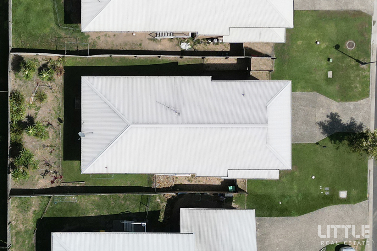 8 JUSTIN STREET, Pimpama QLD 4209 - Image 10