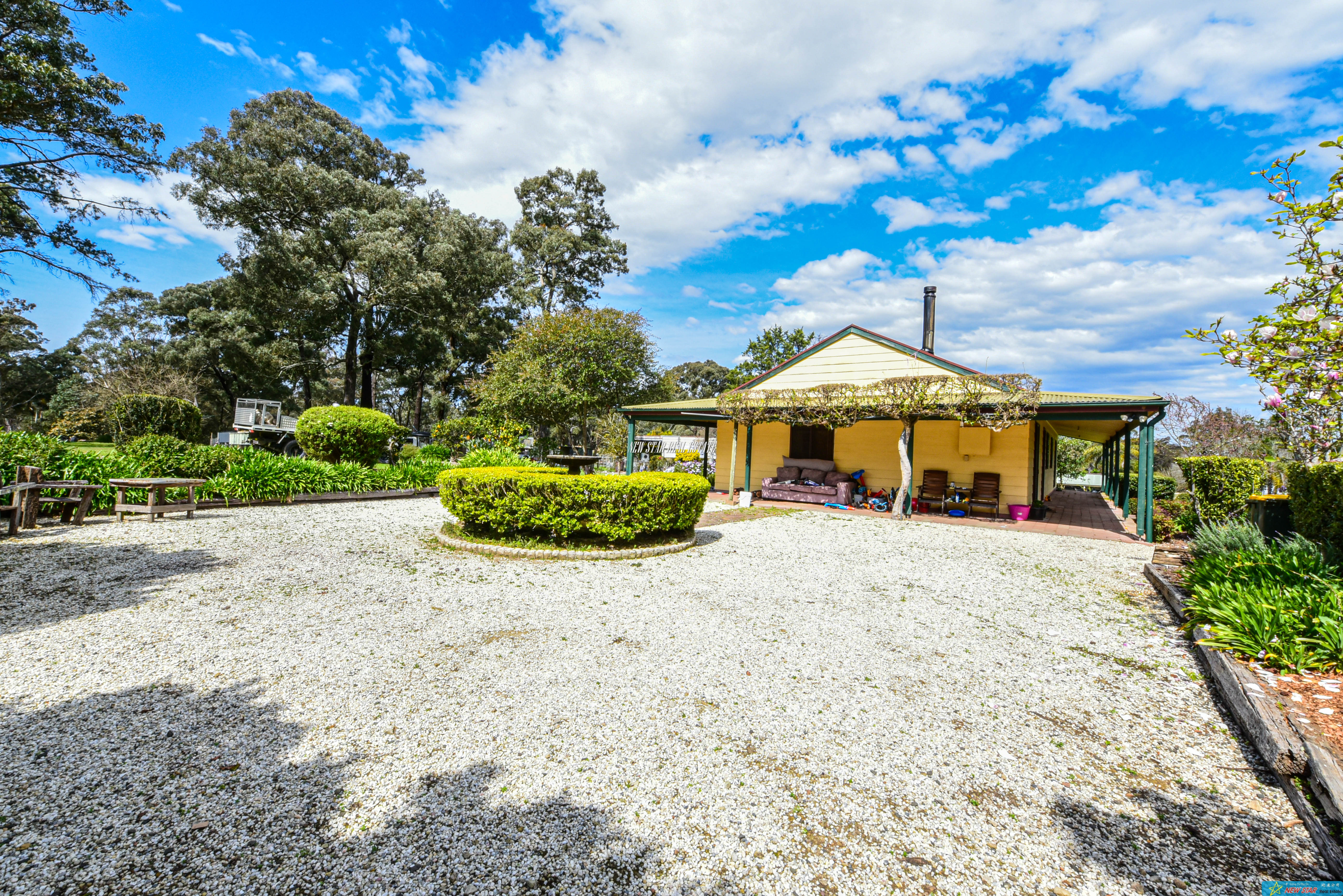 3-bedroom unit at 15 Denmead Street, Thirlmere, NSW 2572, Wollondilly, New South Wales