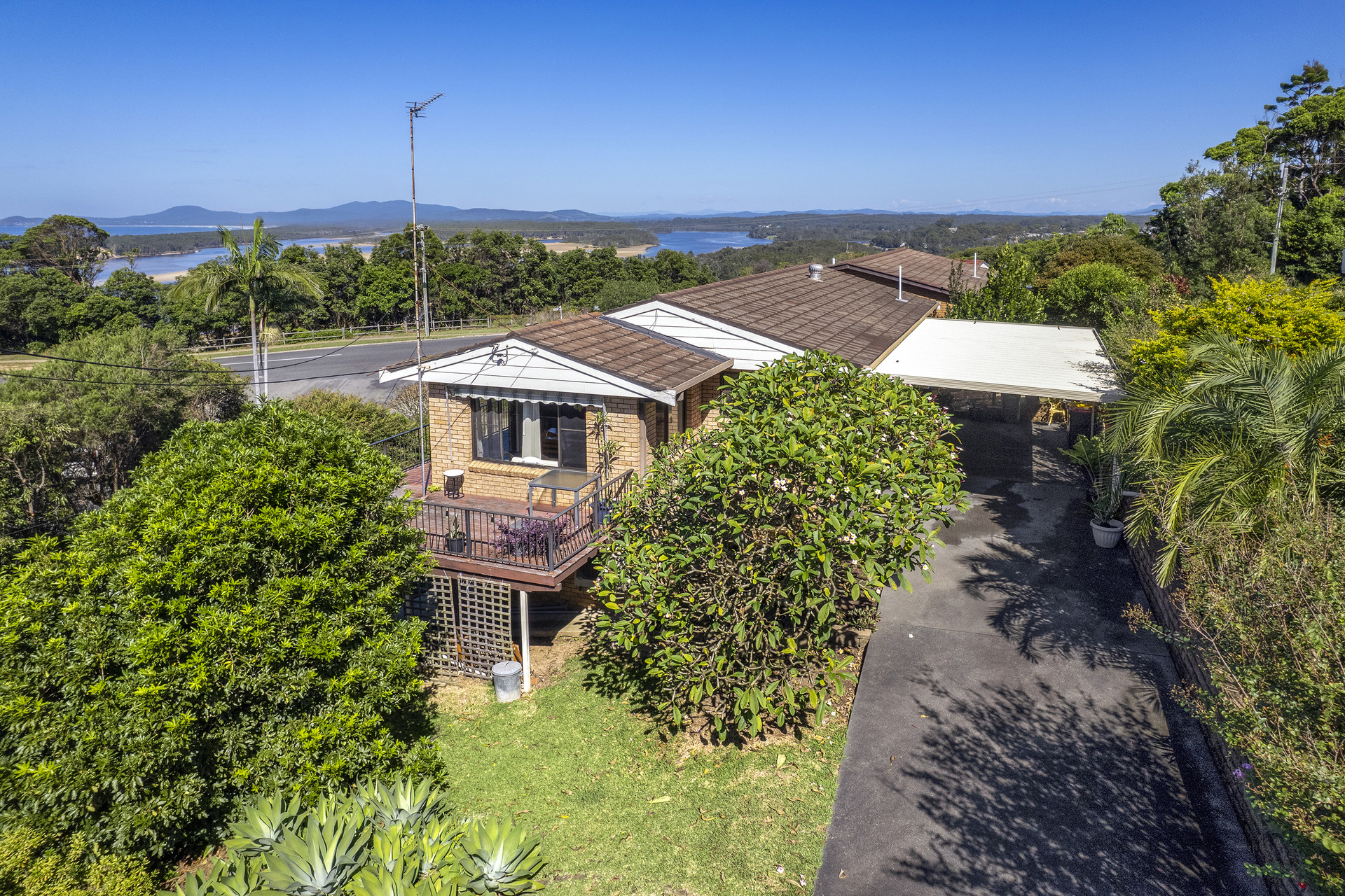 2 Lackey Street, Nambucca Heads, NSW 2448 - Image 1