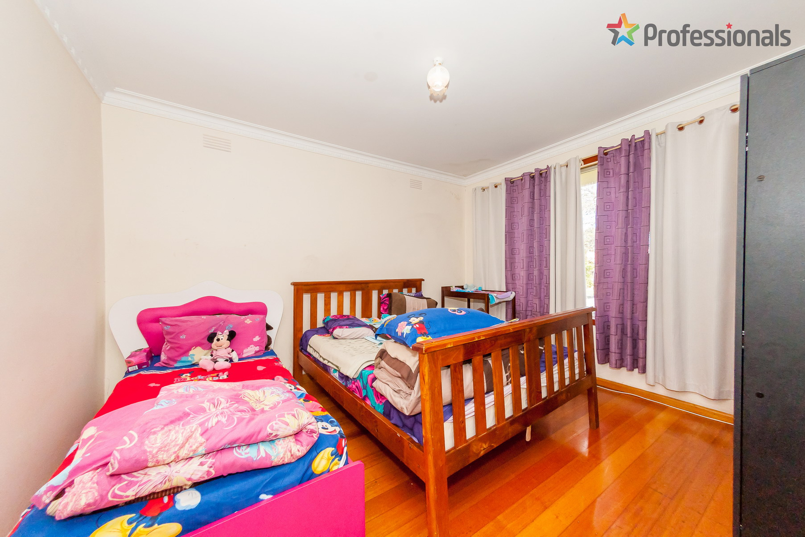 52 Rhodes Street, St Albans, VIC 3021 - Image 4