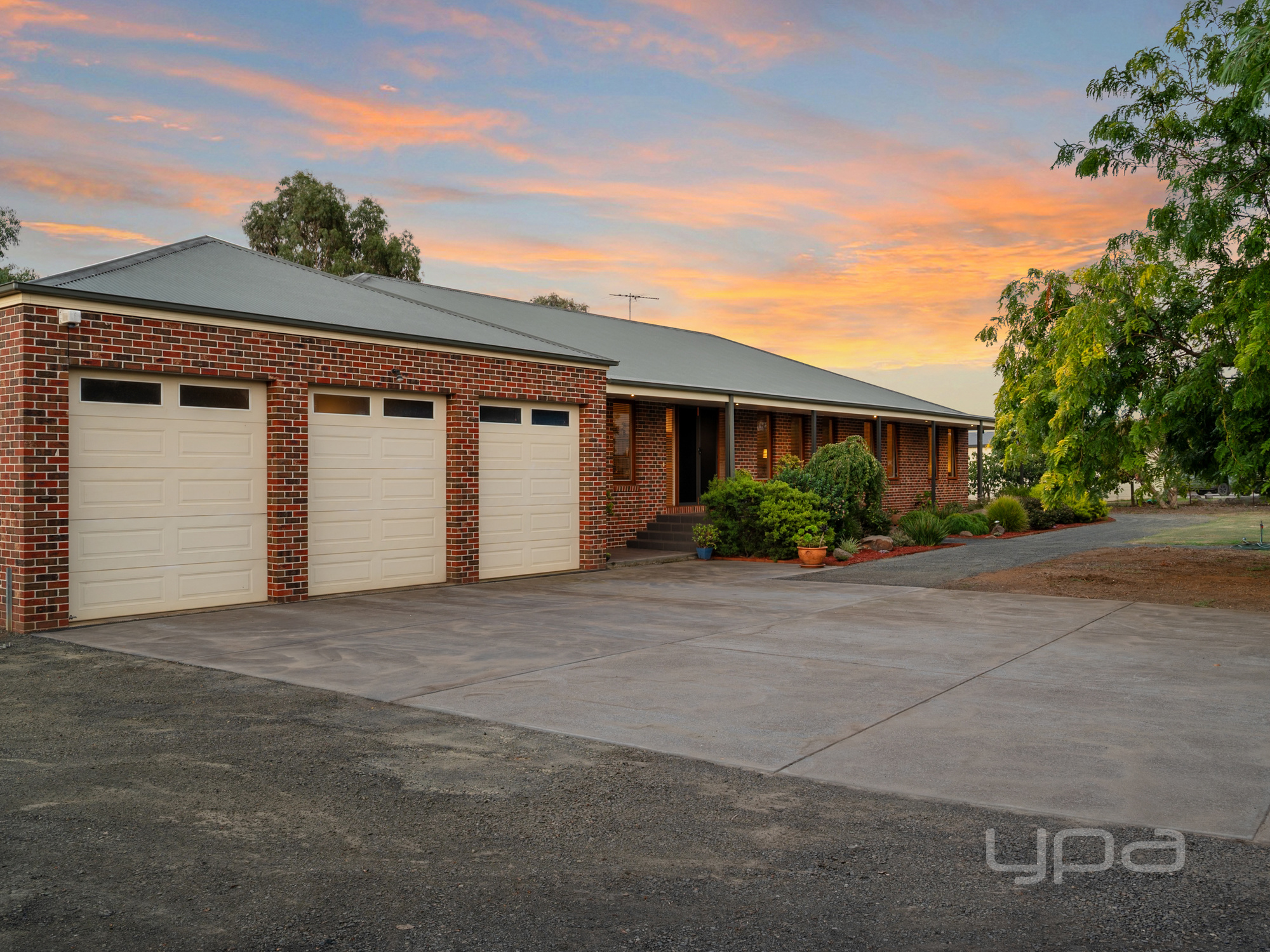 4-bedroom house at 39 Killarney Drive, Melton, VIC 3337, Melton, Victoria