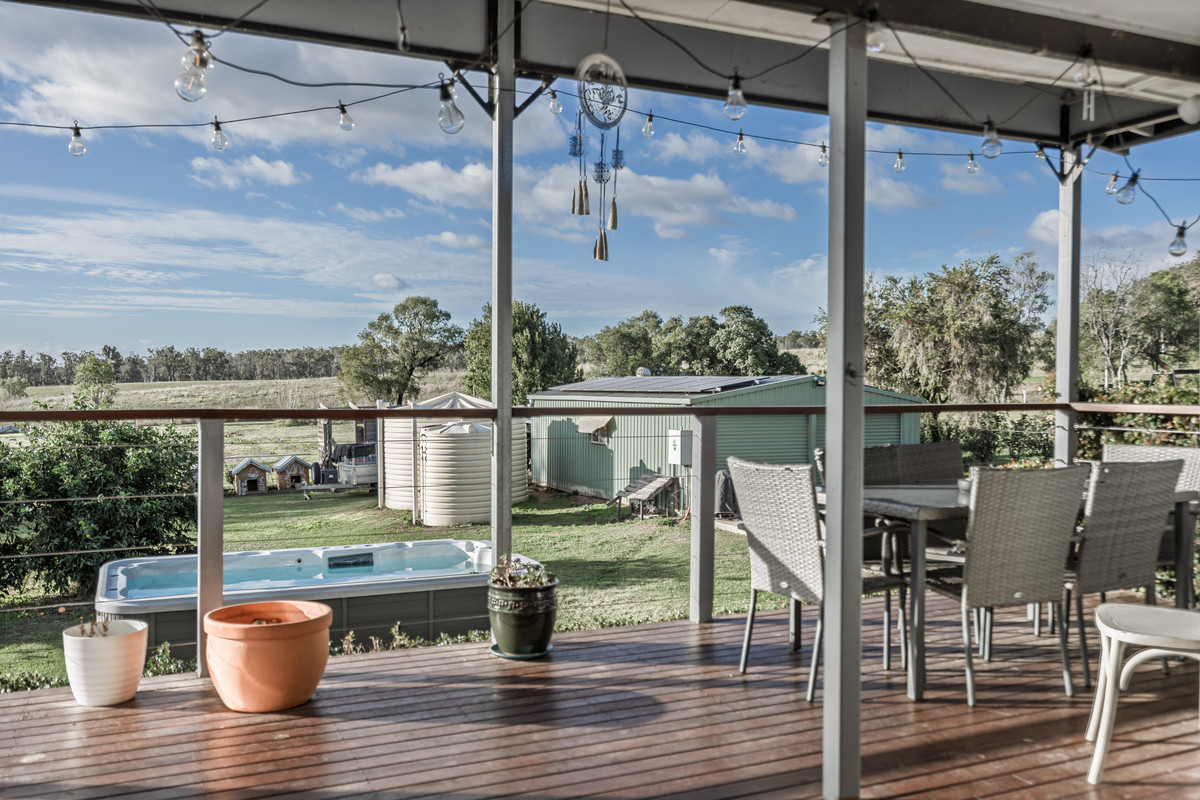 32 PELICAN DRIVE, Laidley Heights QLD 4341 - Image 10