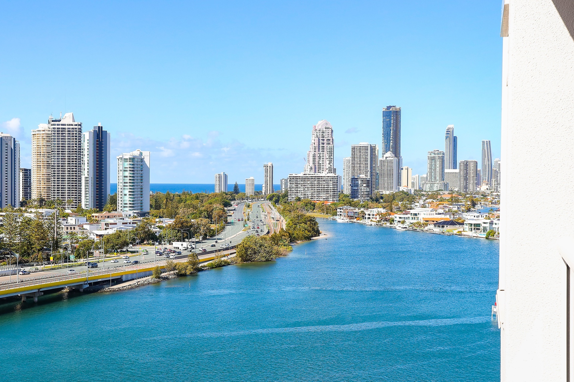 14 75 BRIGHTON PARADE, SOUTHPORT QLD 4215 - Image 2
