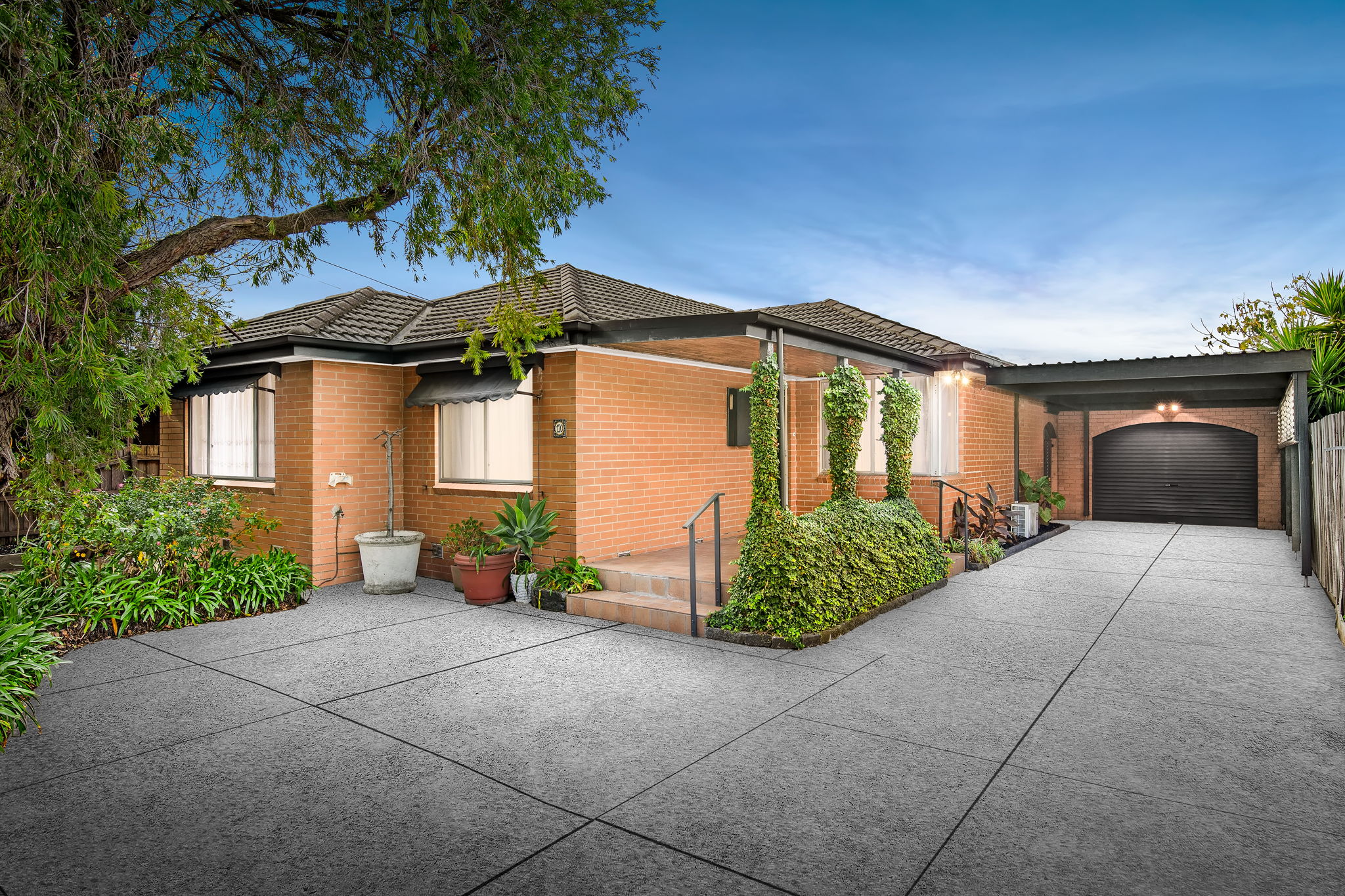 120 Darebin Drive, Thomastown, VIC 3074 - Image 1