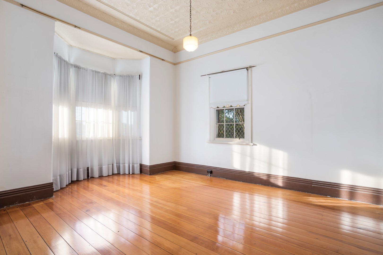 15 Macalister Street, Ipswich, QLD 4305 - Image 6