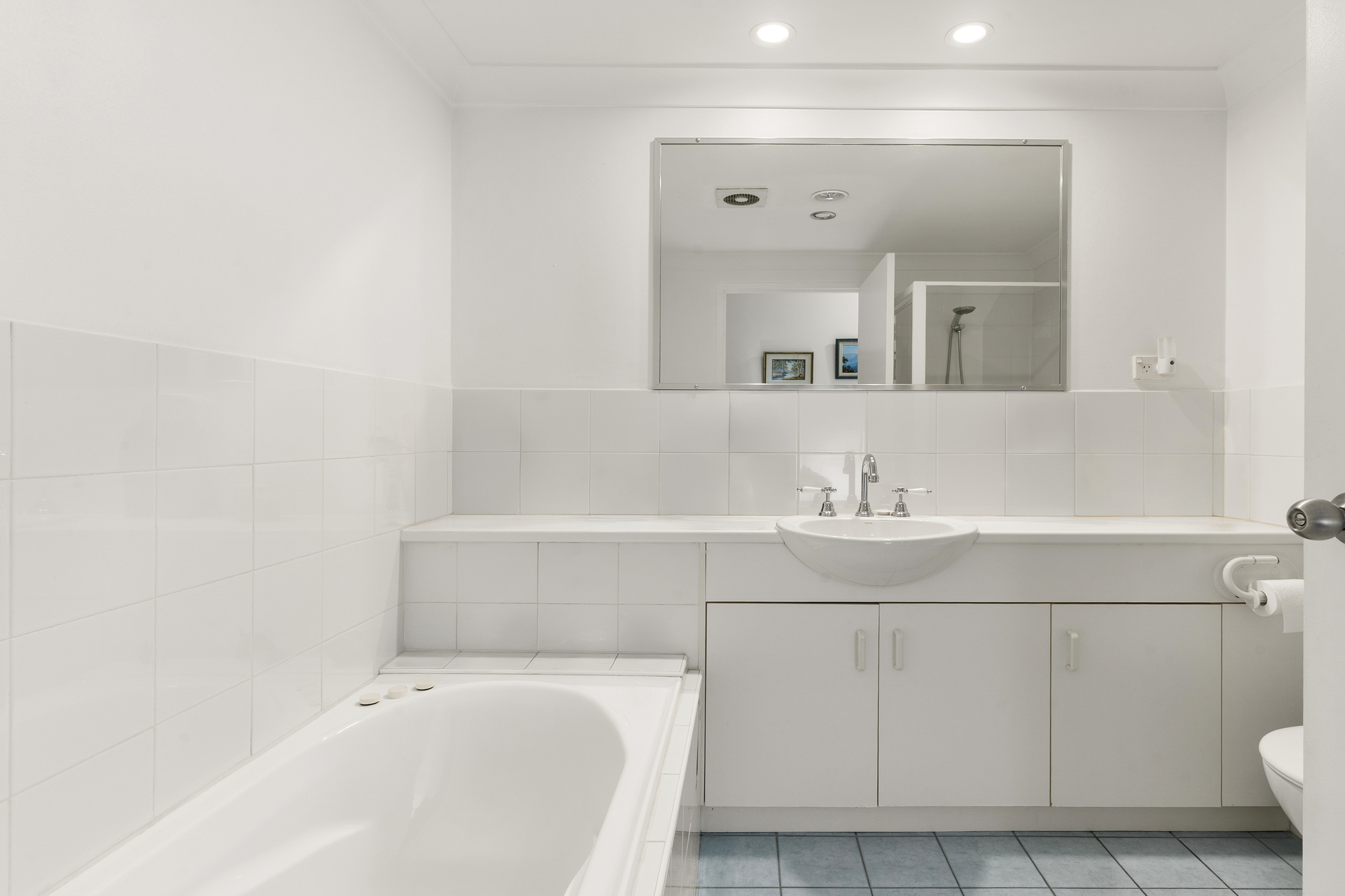 3-bedroom unit at 4 2-4 CENTRAL ROAD, MIRANDA NSW 2228, Sutherland, New South Wales