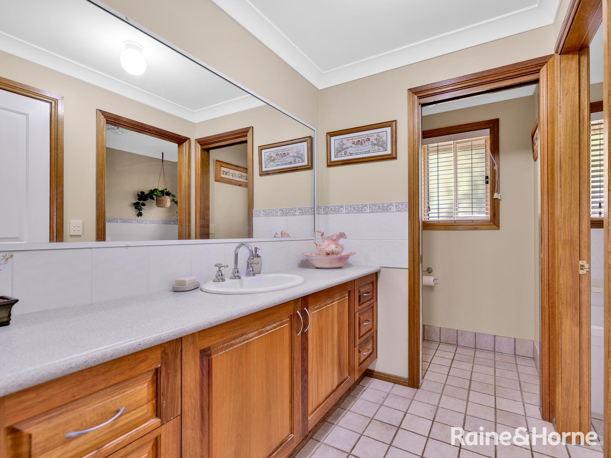 4-bedroom house at 17 Cypress Crescent, Kelso, NSW 2795, Bathurst, New South Wales