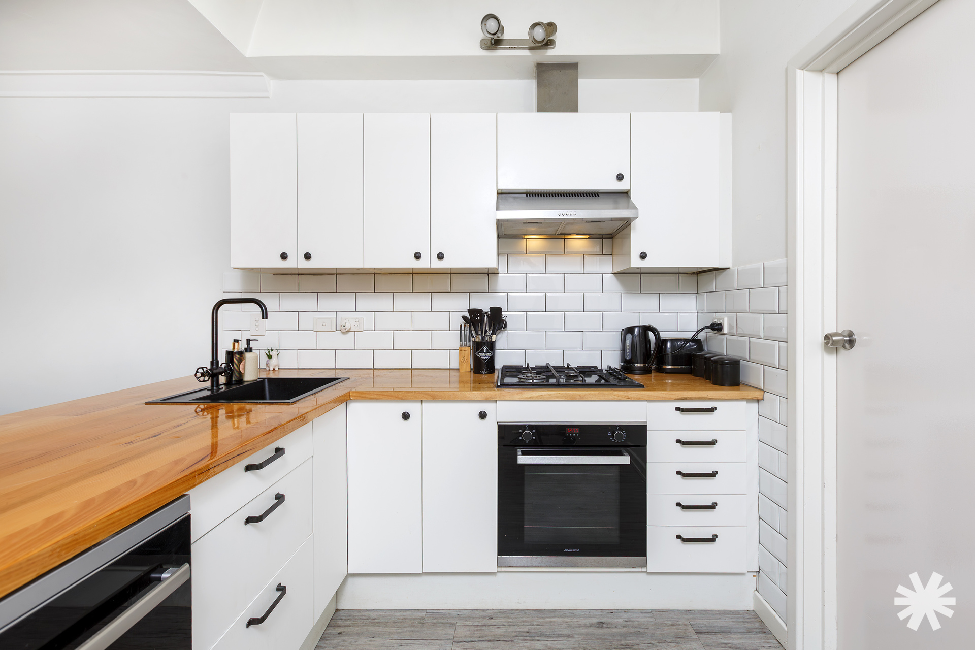 19b Park Street, Como, Wa, 6152 - Image 3