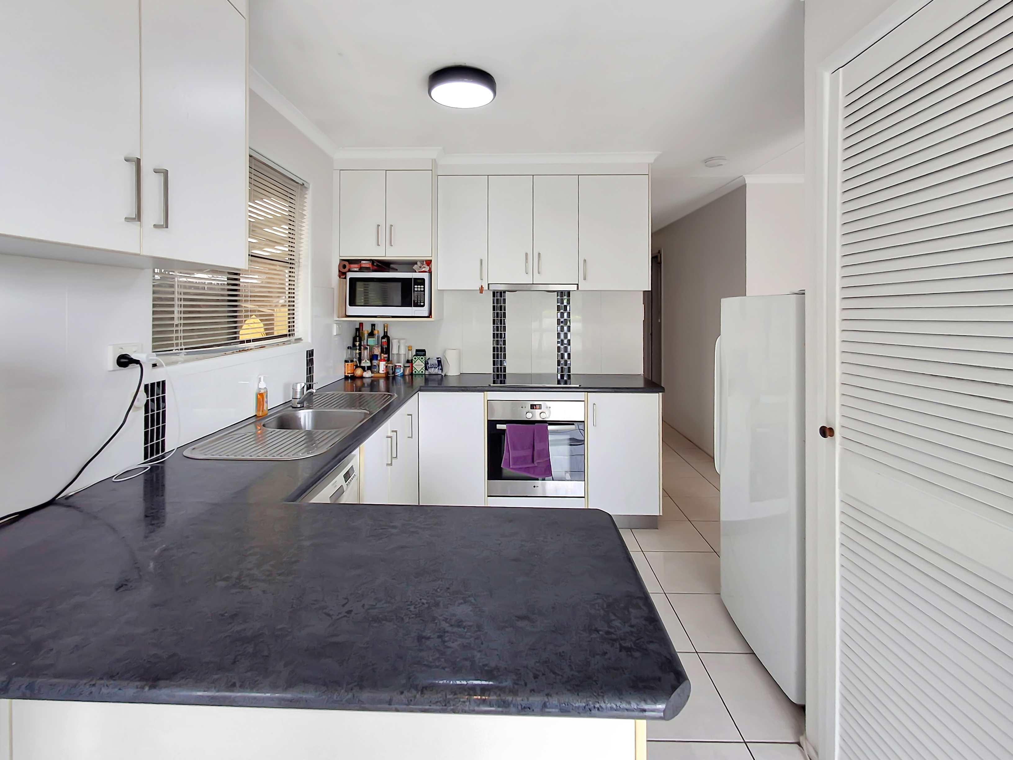 15 MCCREADY STREET, Rural View QLD 4740 - Image 4