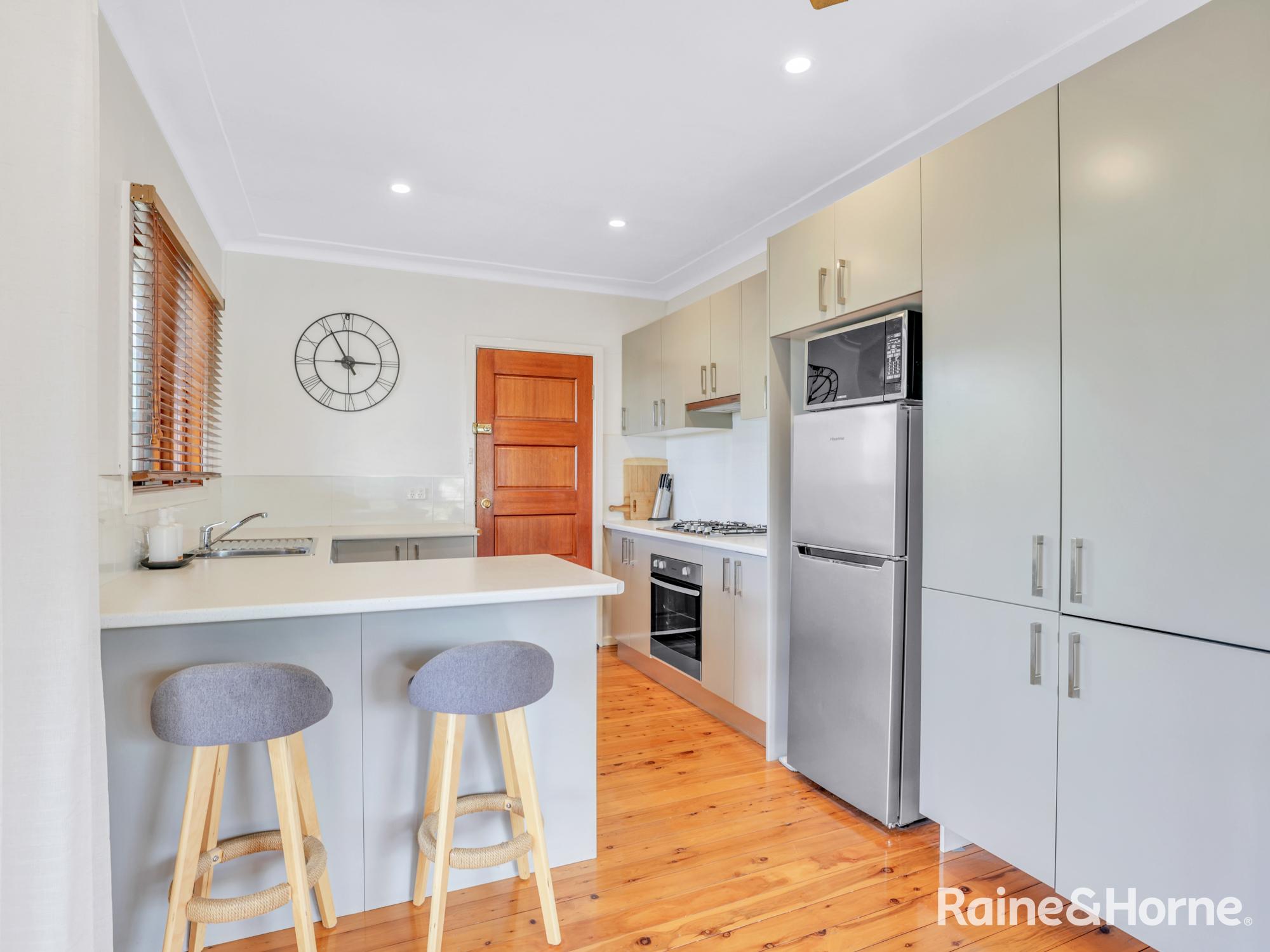 18 ALBERT STREET, Bathurst NSW 2795 - Image 6
