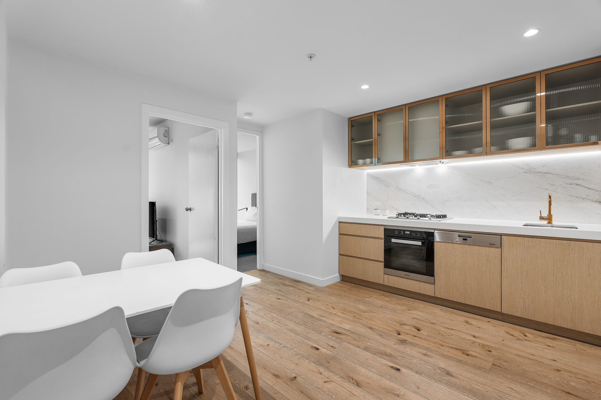 1904/464-466 Collins Street, Melbourne, Vic, 3000 - Image 4