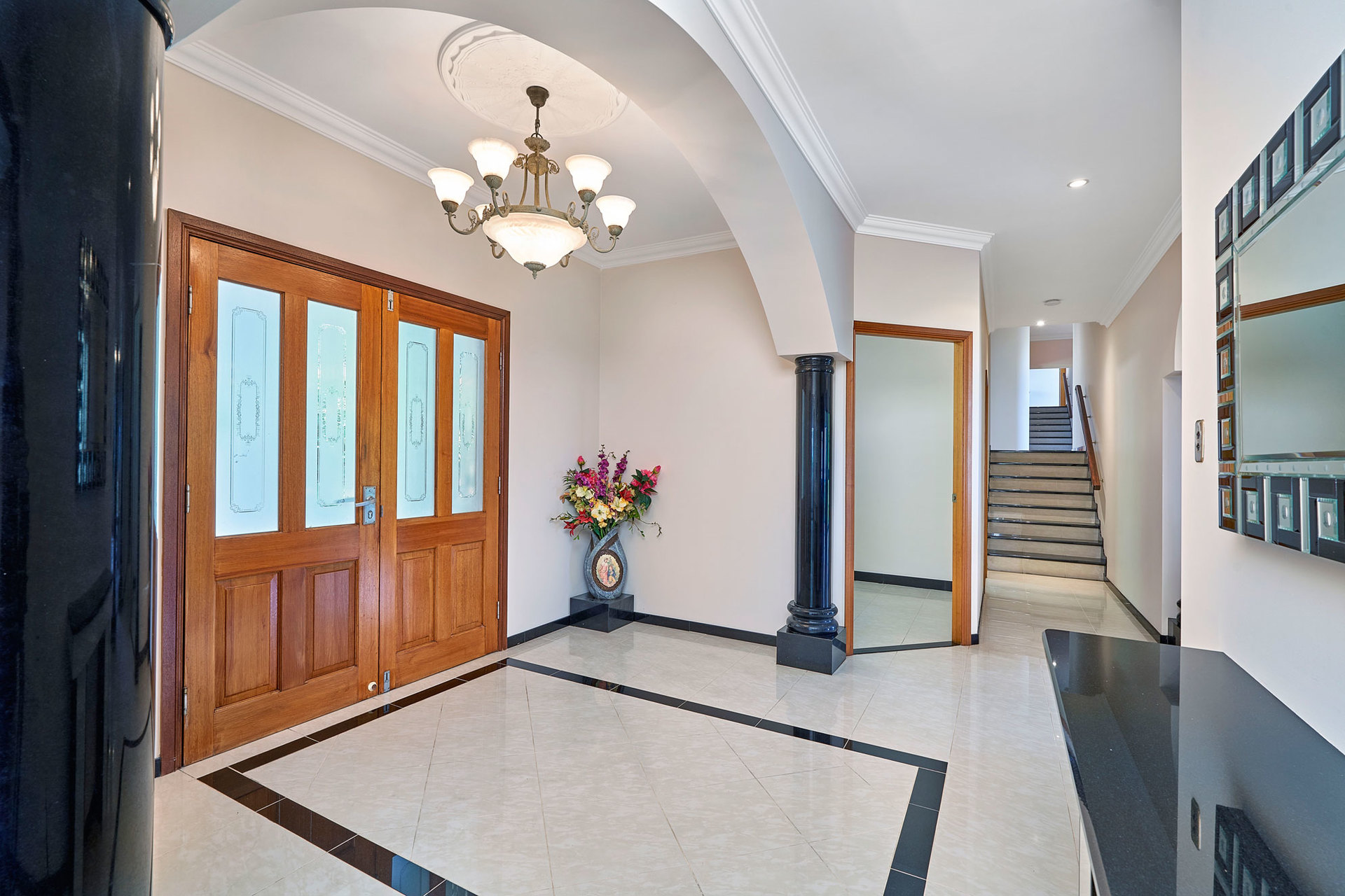 5 Richmond Court, Mooroobool, Qld, 4870 - Image 8