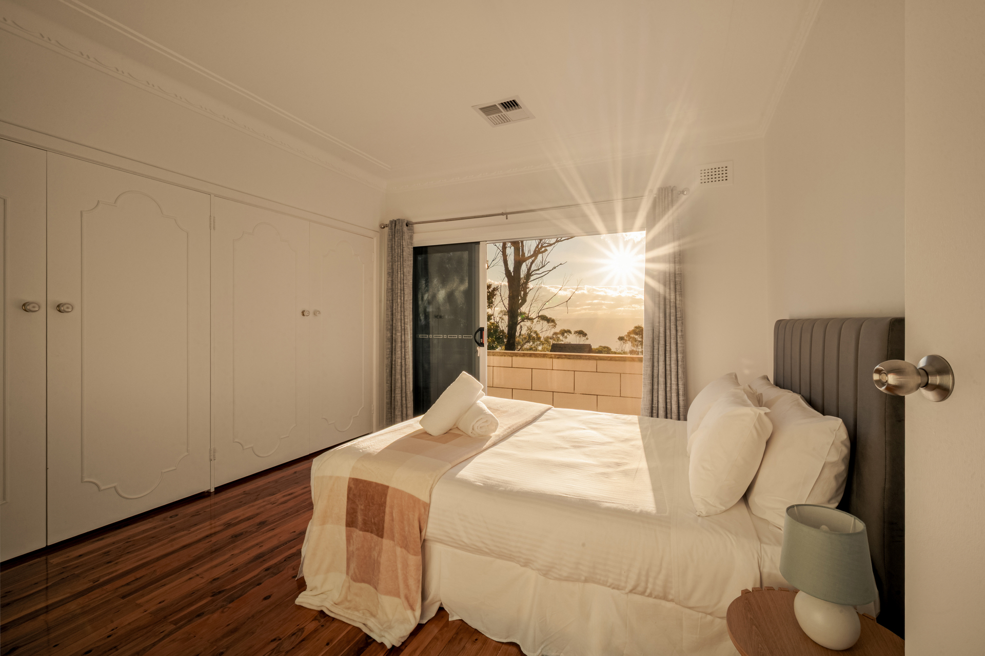 213-215 CLIFF DRIVE, Katoomba NSW 2780 - Image 8