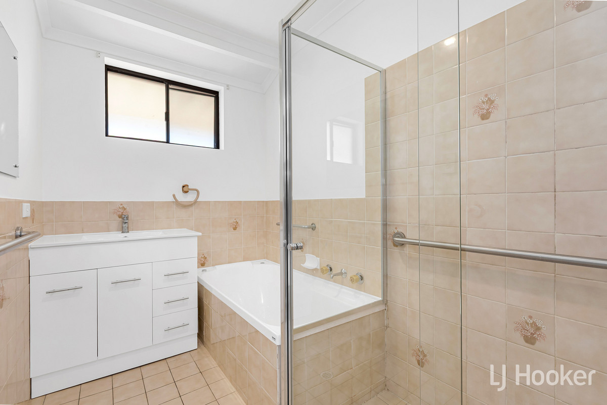 23 Tatura Court, Craigmore, SA 5114 - Image 7