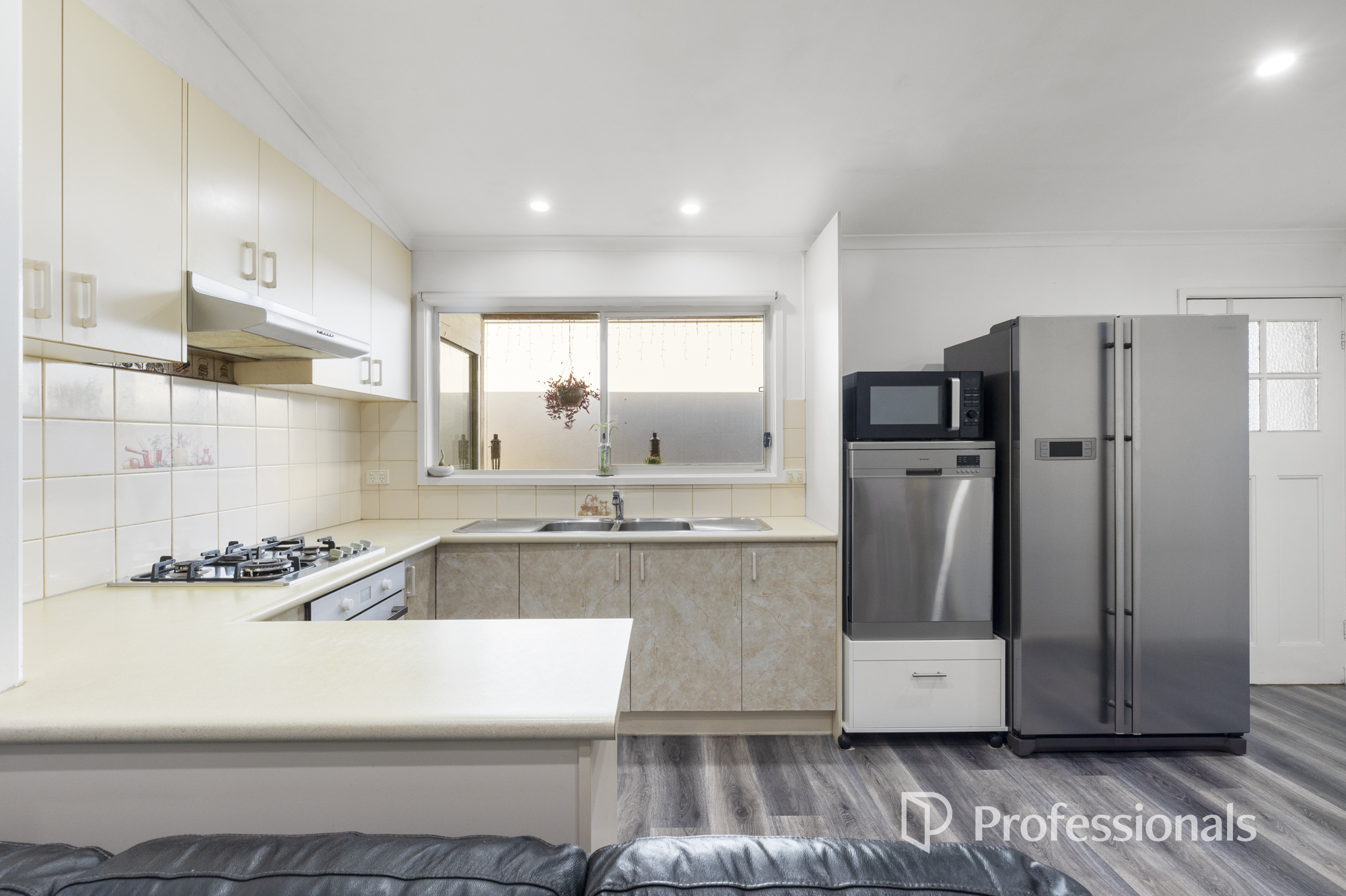 4 BALMORAL AVENUE, Bentleigh VIC 3204 - Image 8