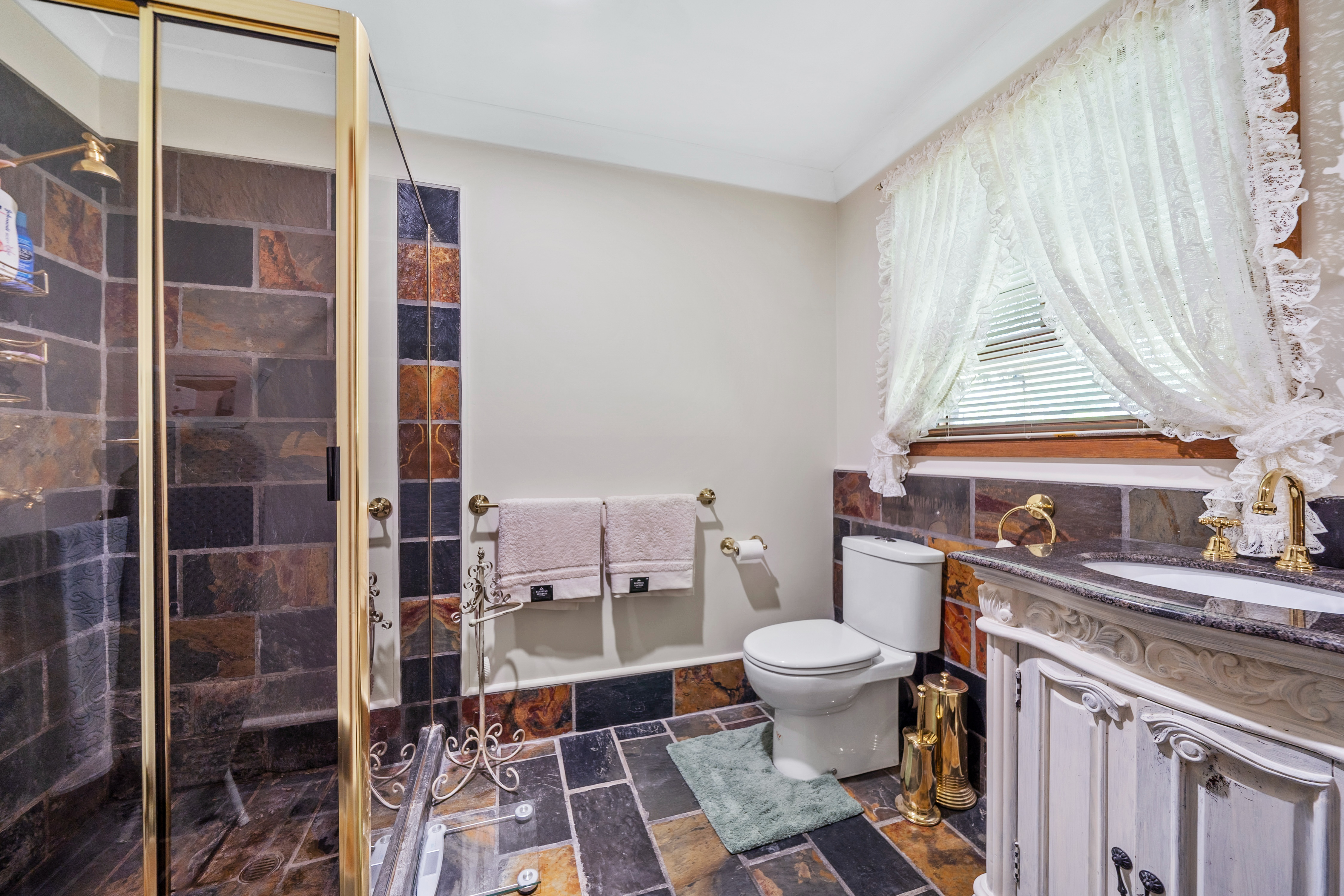 7-bedroom house at 132-138 Buccan Road, Buccan, Qld, 4207, , Queensland