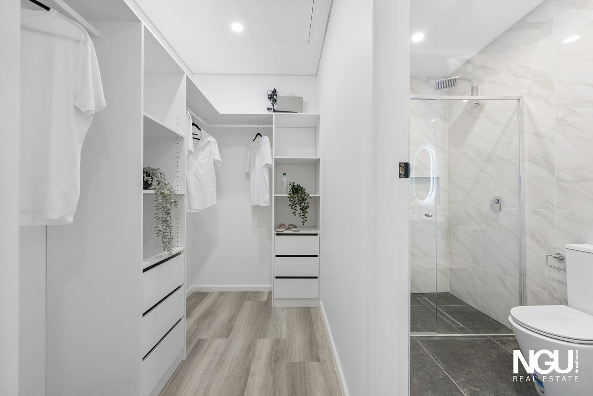 5-bedroom house at 13 Kuala Close, Dean Park, NSW 2761, Blacktown, New South Wales