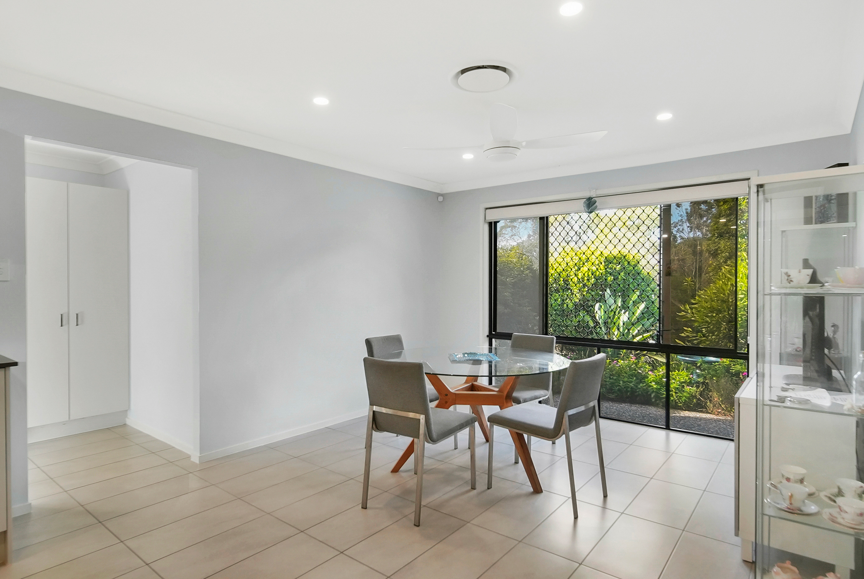 14 RHONE DRIVE, Holmview QLD 4207 - Image 7