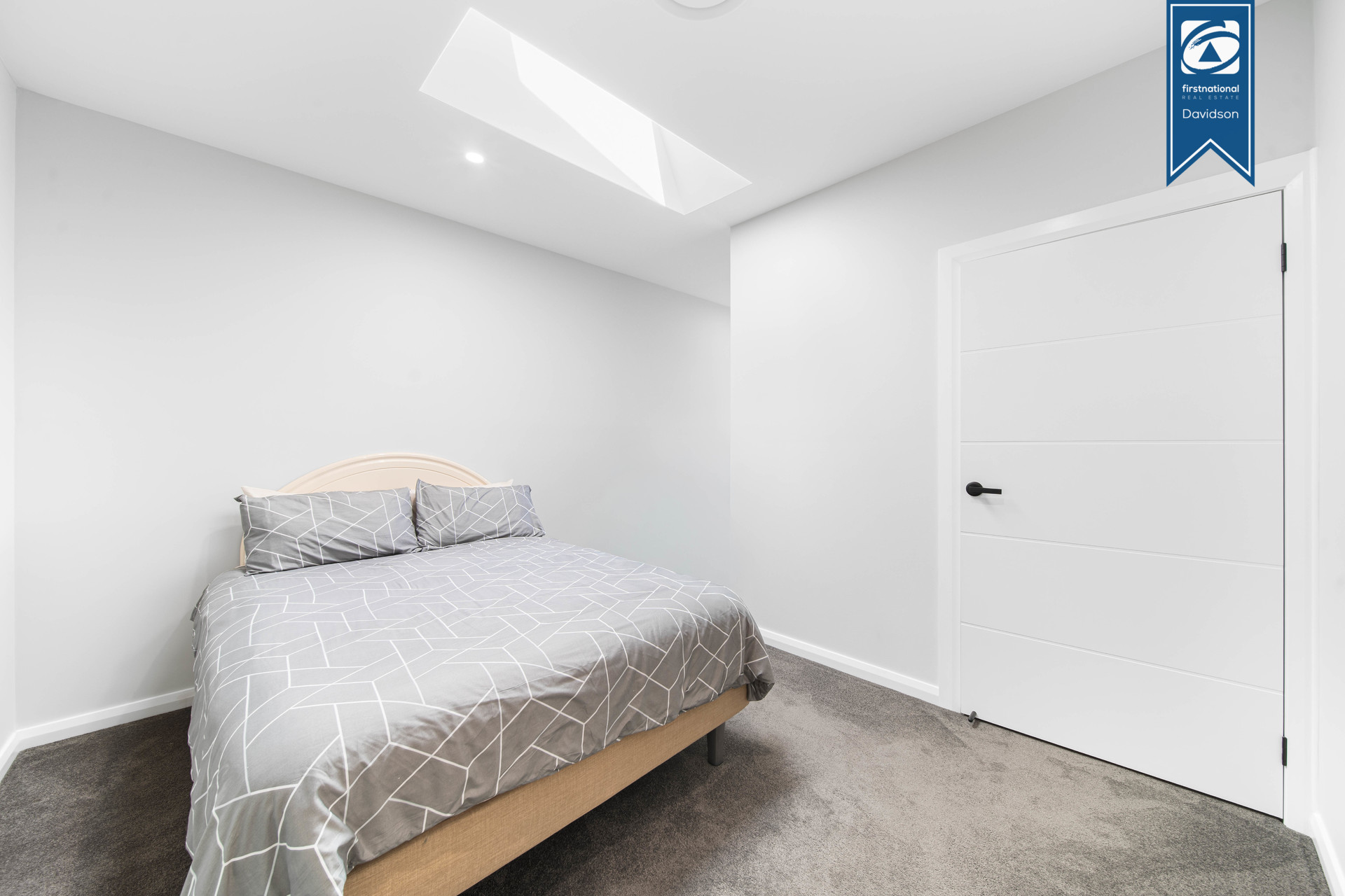 6B Templeton Crescent, Moorebank, Nsw, 2170 - Image 10