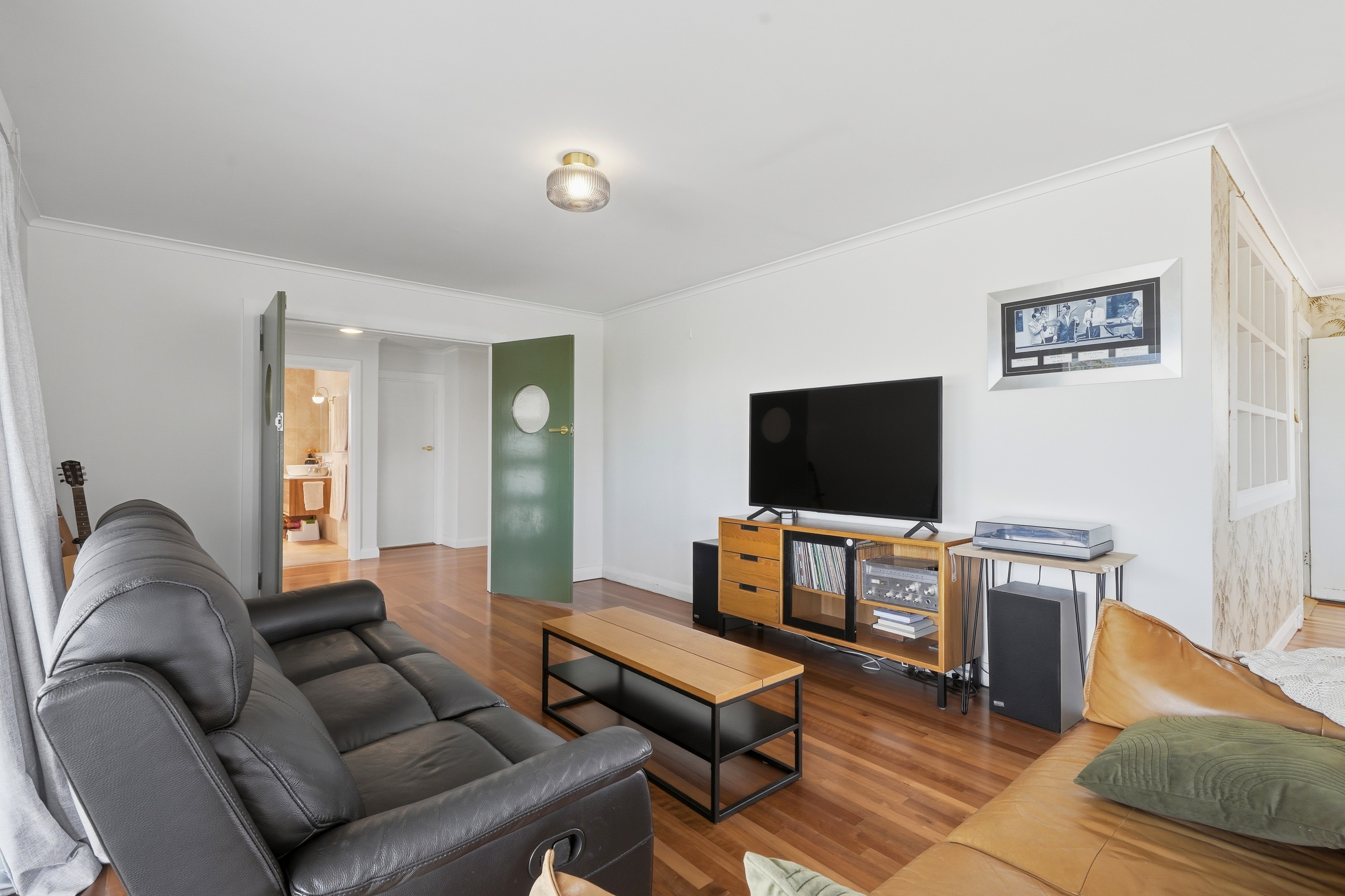 16 Leighland Road, Claremont, TAS 7011 - Image 4