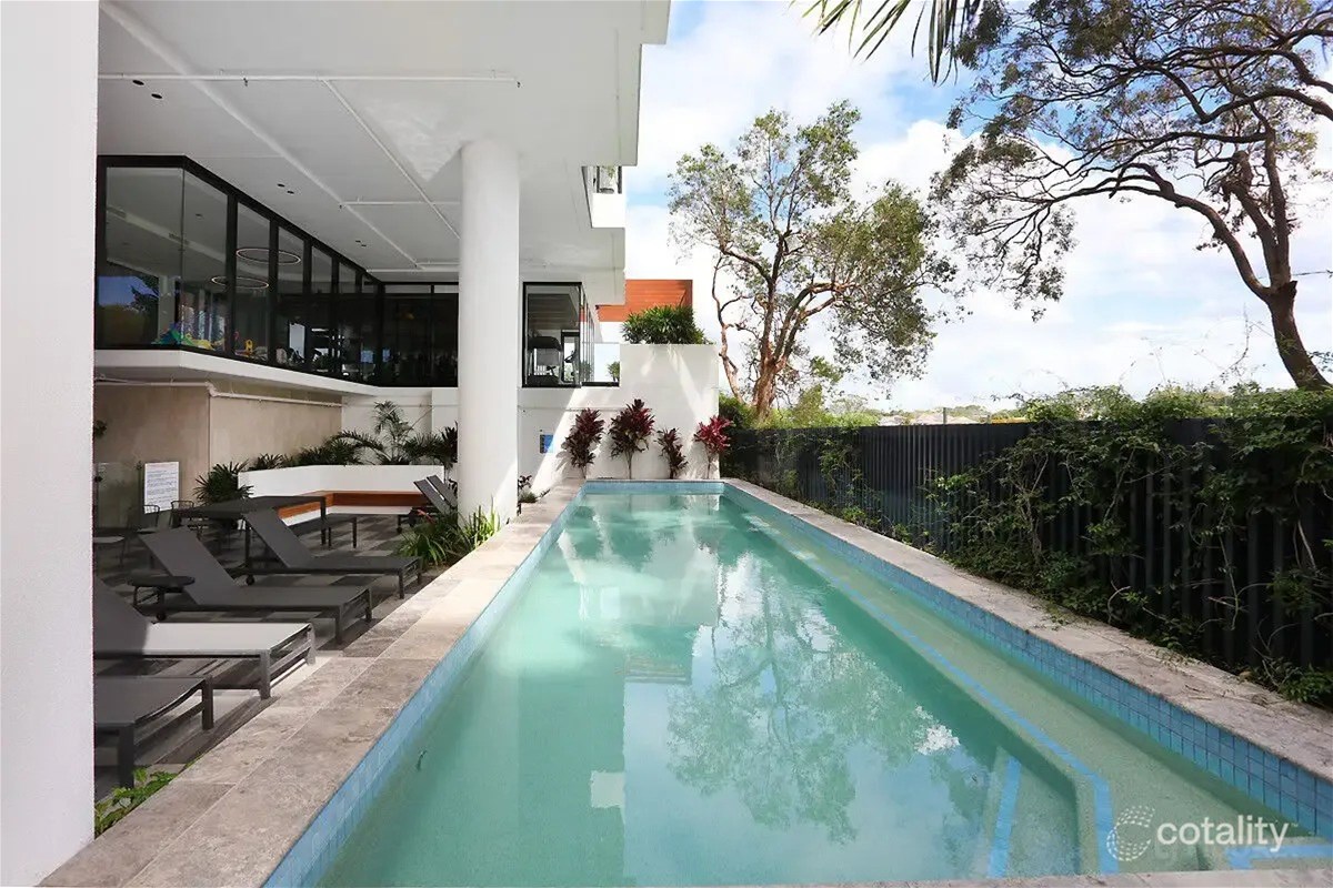 2-bedroom unit at 372 Marine Parade, Labrador, Qld, 4215, Gold Coast, Queensland