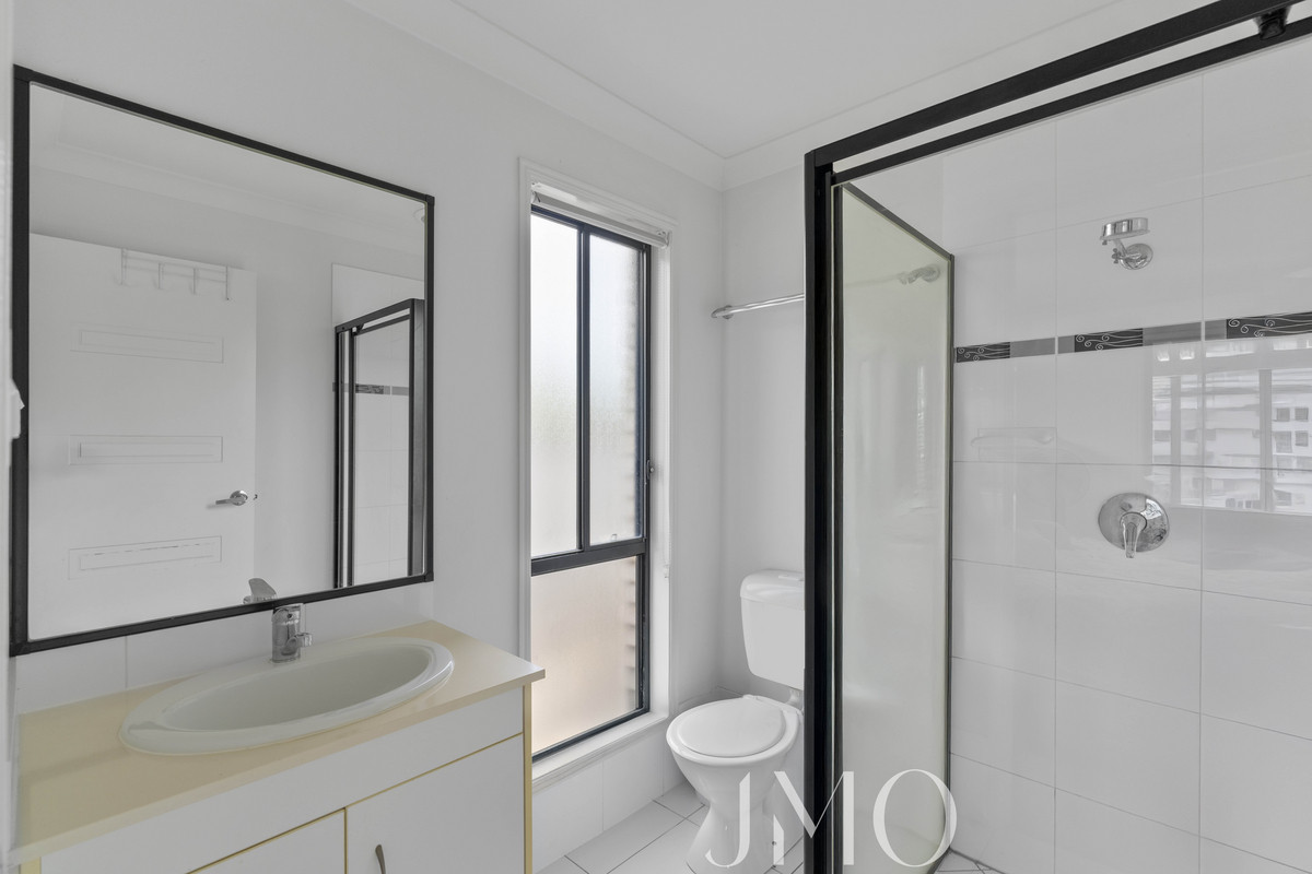 3-bedroom unit at 2 18 BODACIOUS TERRACE, PIMPAMA QLD 4209, Gold Coast, Queensland