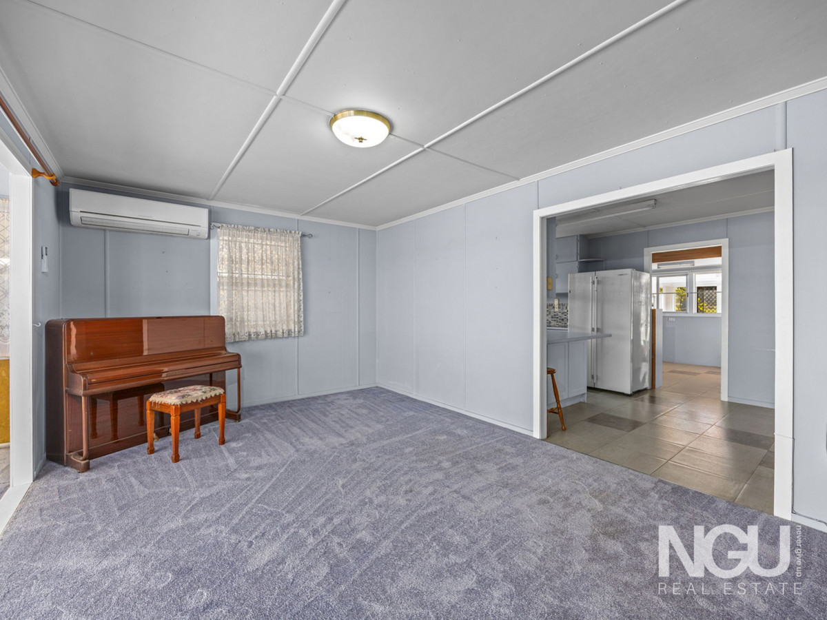 76 ROBERTSON ROAD, Eastern Heights QLD 4305 - Image 4