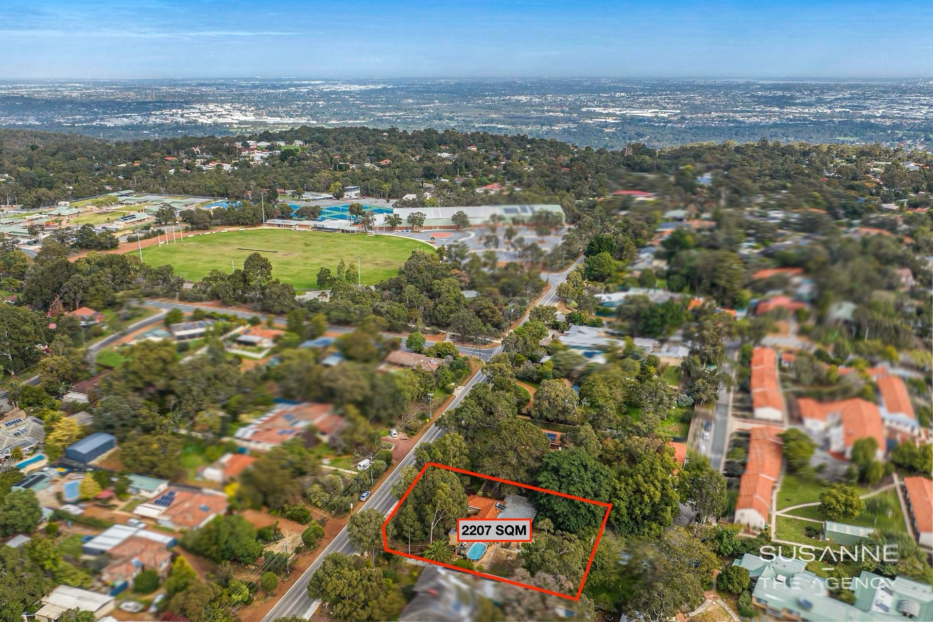 190 Grove Road, Lesmurdie, WA 6076 - Image 8