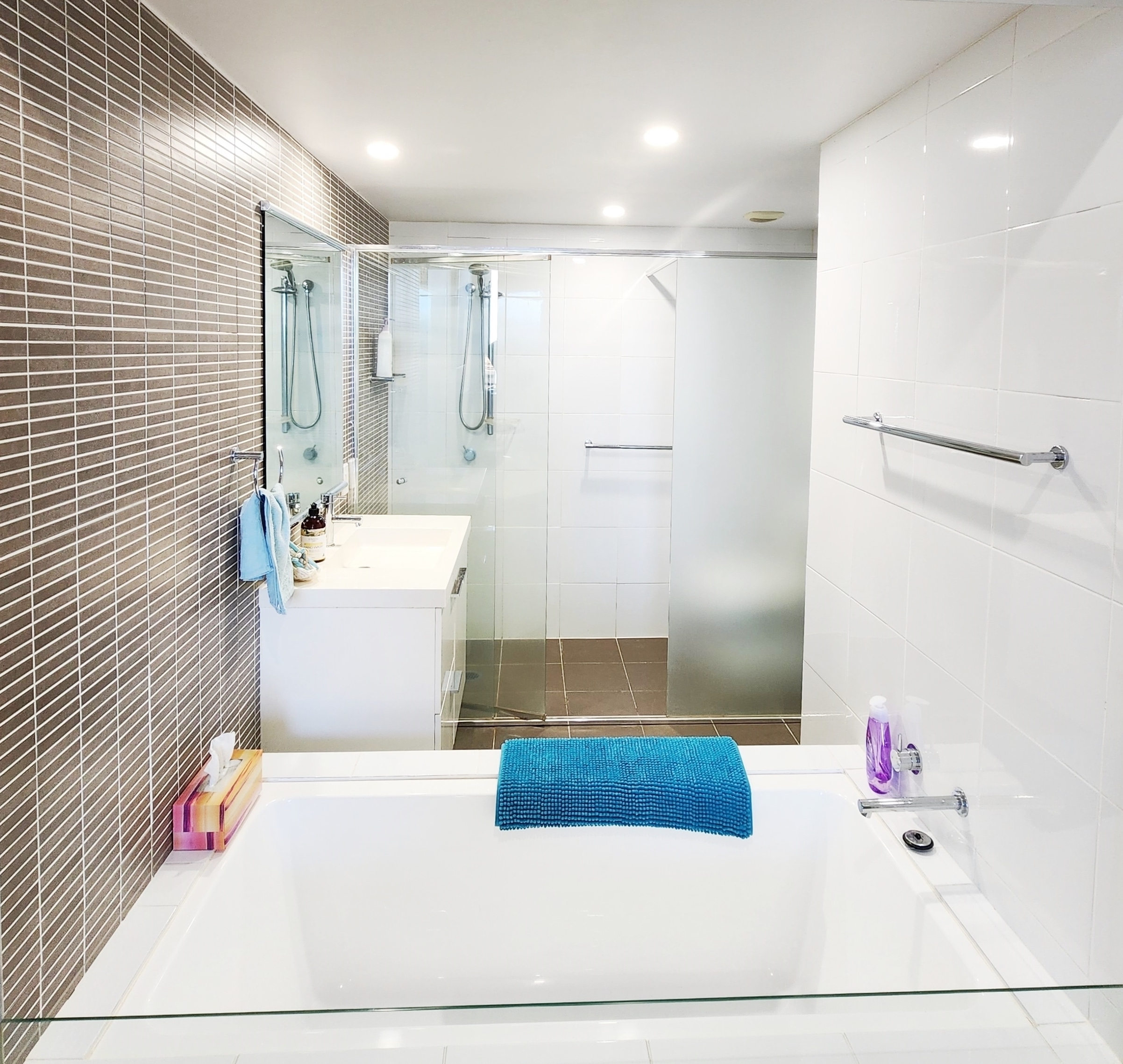 2-bedroom unit at Unit 4/10-14 Poinciana Bvd, Cardwell, Qld, 4849, Cassowary Coast, Queensland