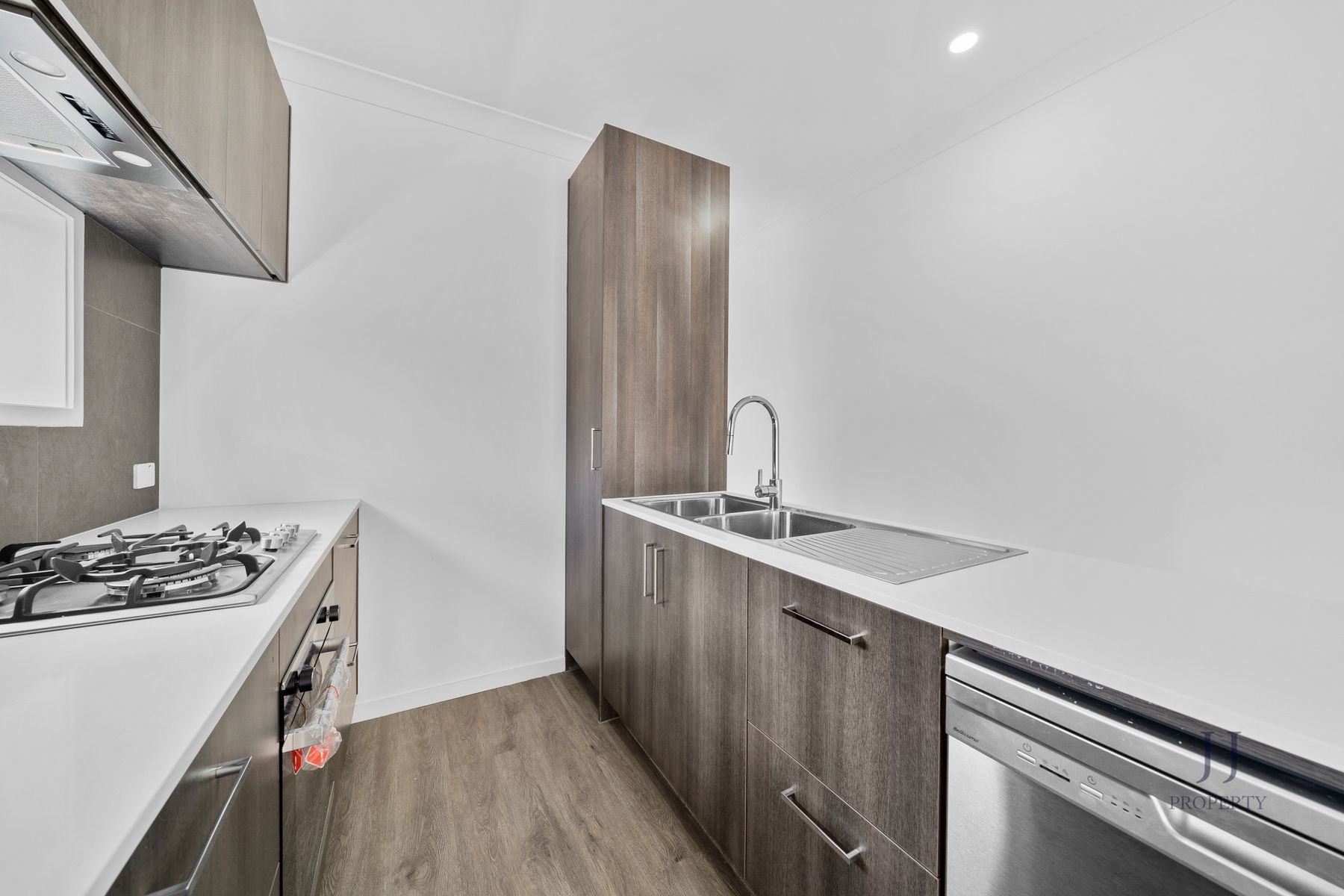 30 MIRAGE STREET, Brassall QLD 4305 - Image 8